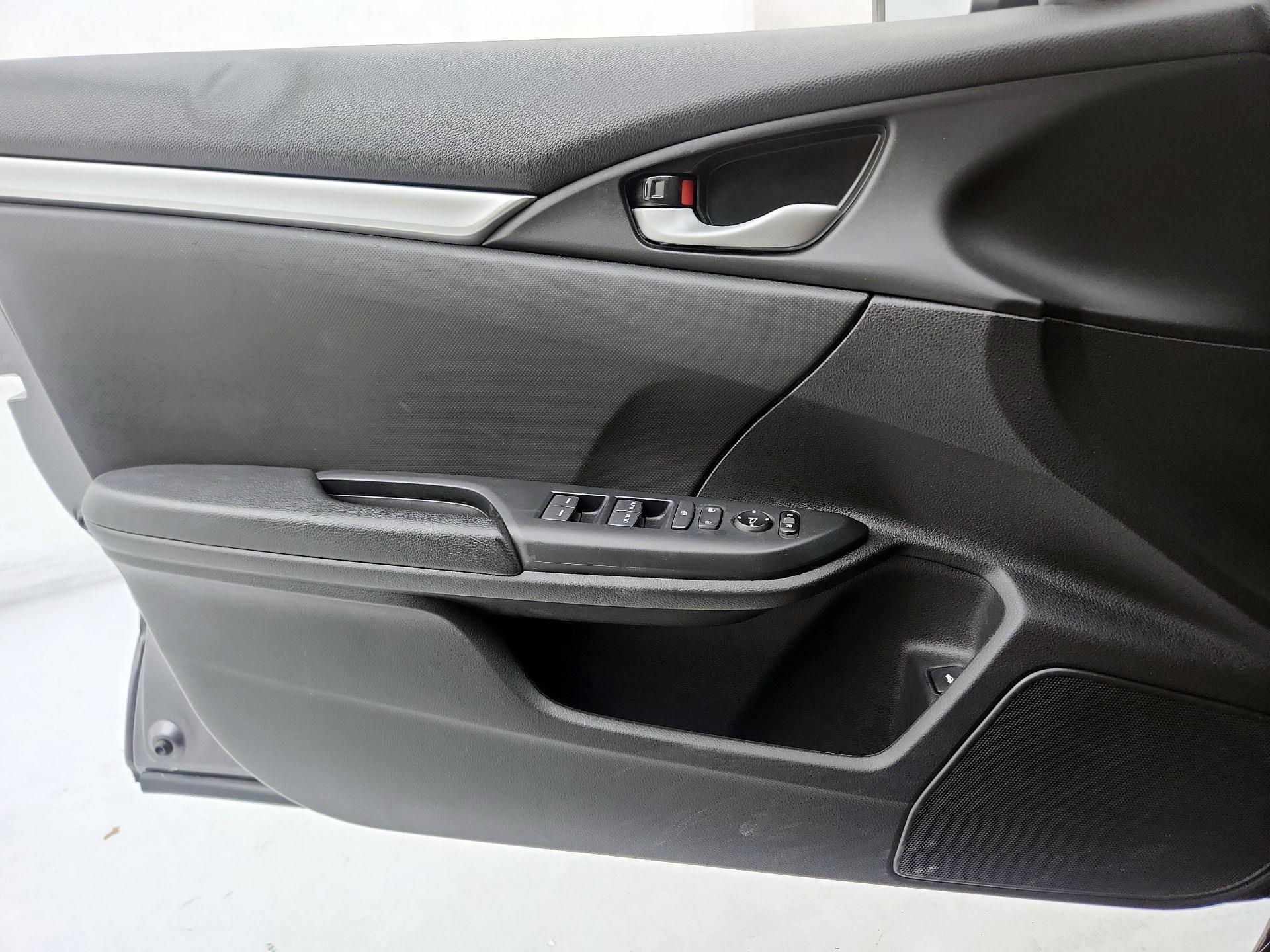 Thumbnail: 2021 Honda Civic - 12