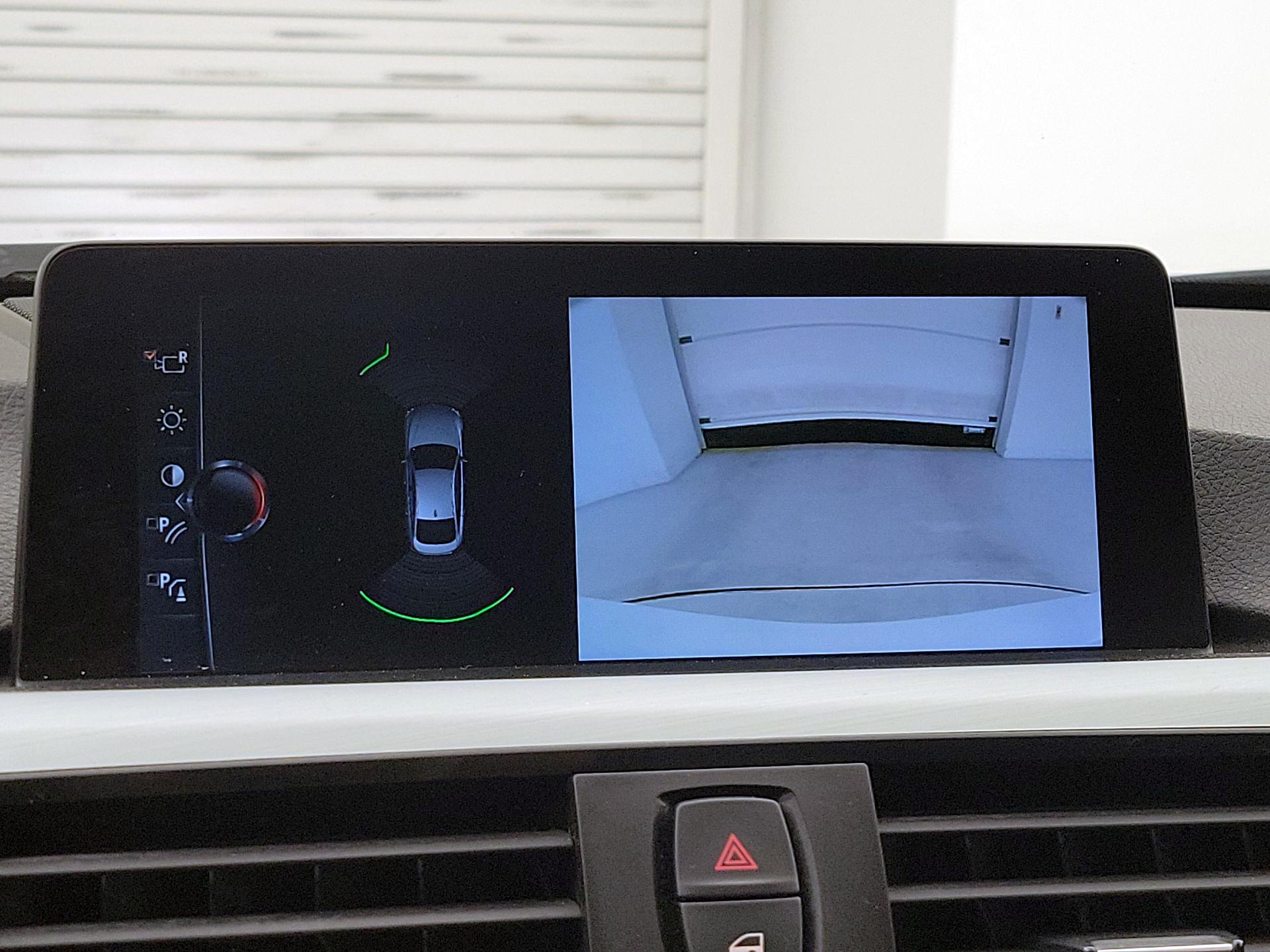 Thumbnail: 2017 BMW 4 Series - 15