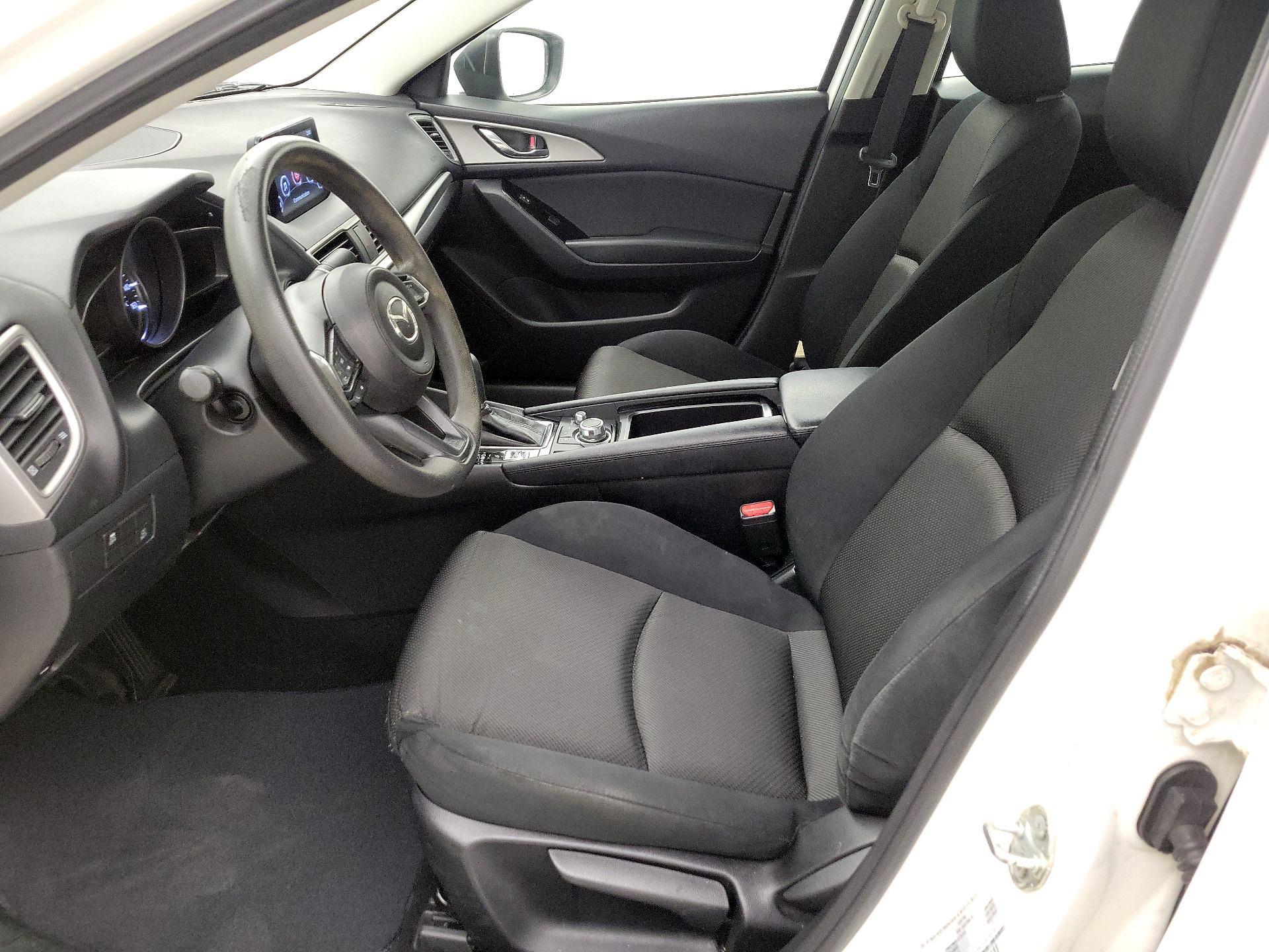 Thumbnail: 2017 Mazda Mazda3 - 11