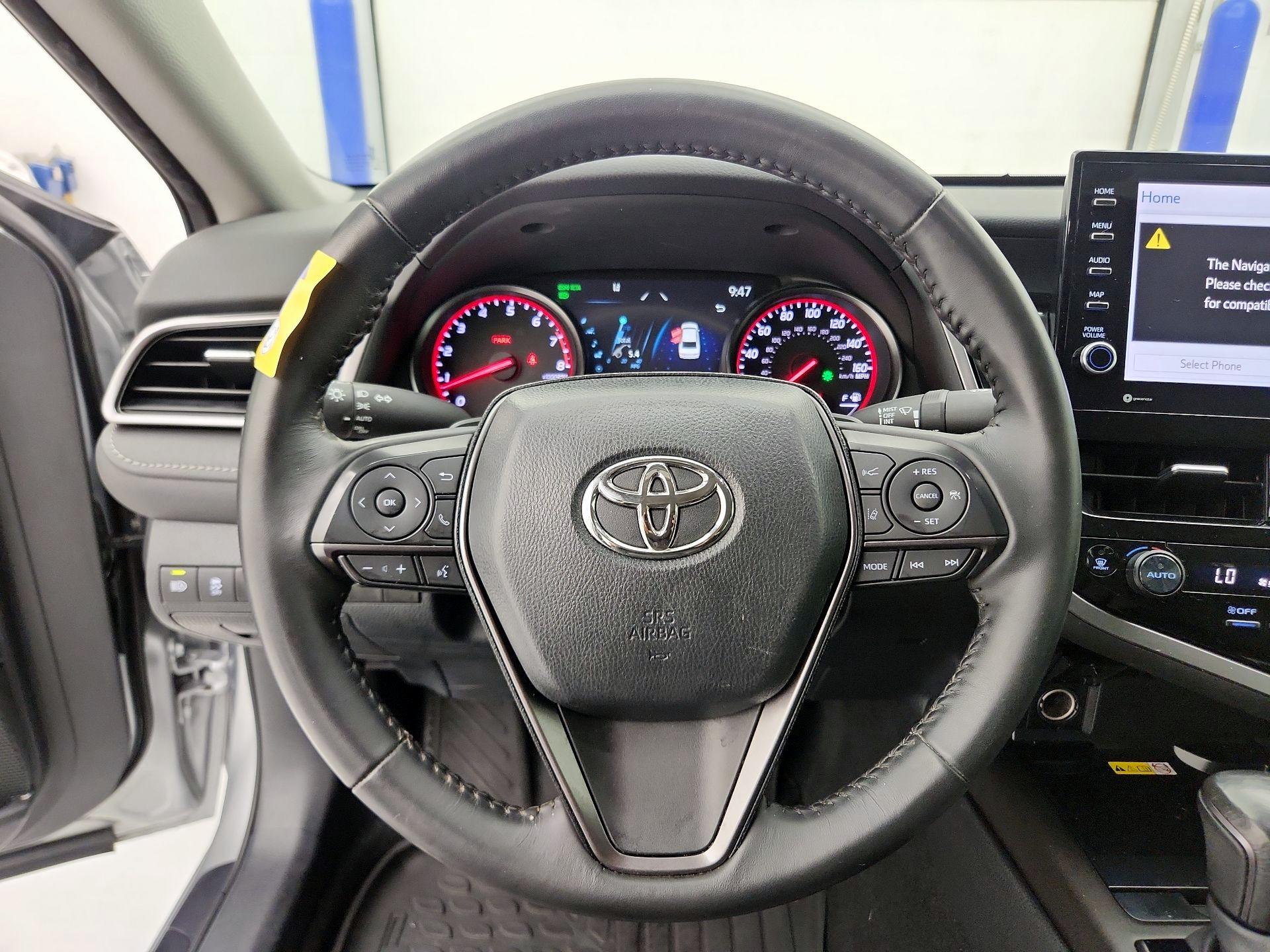 Thumbnail: 2024 Toyota Camry - 10