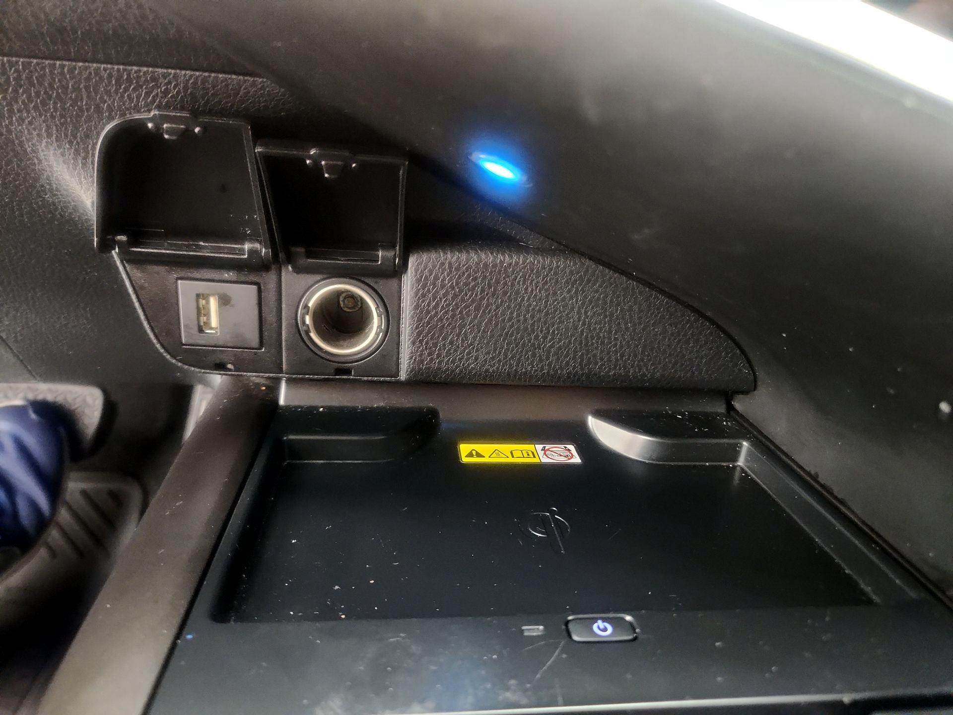 Thumbnail: 2024 Toyota Camry - 18