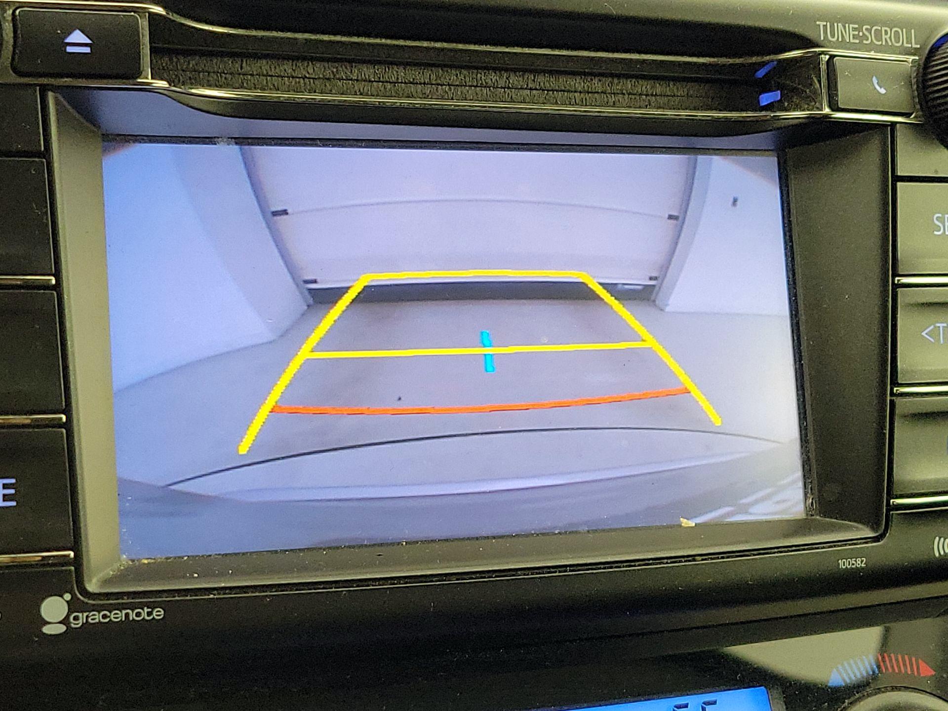 Thumbnail: 2018 Toyota RAV4 - 14