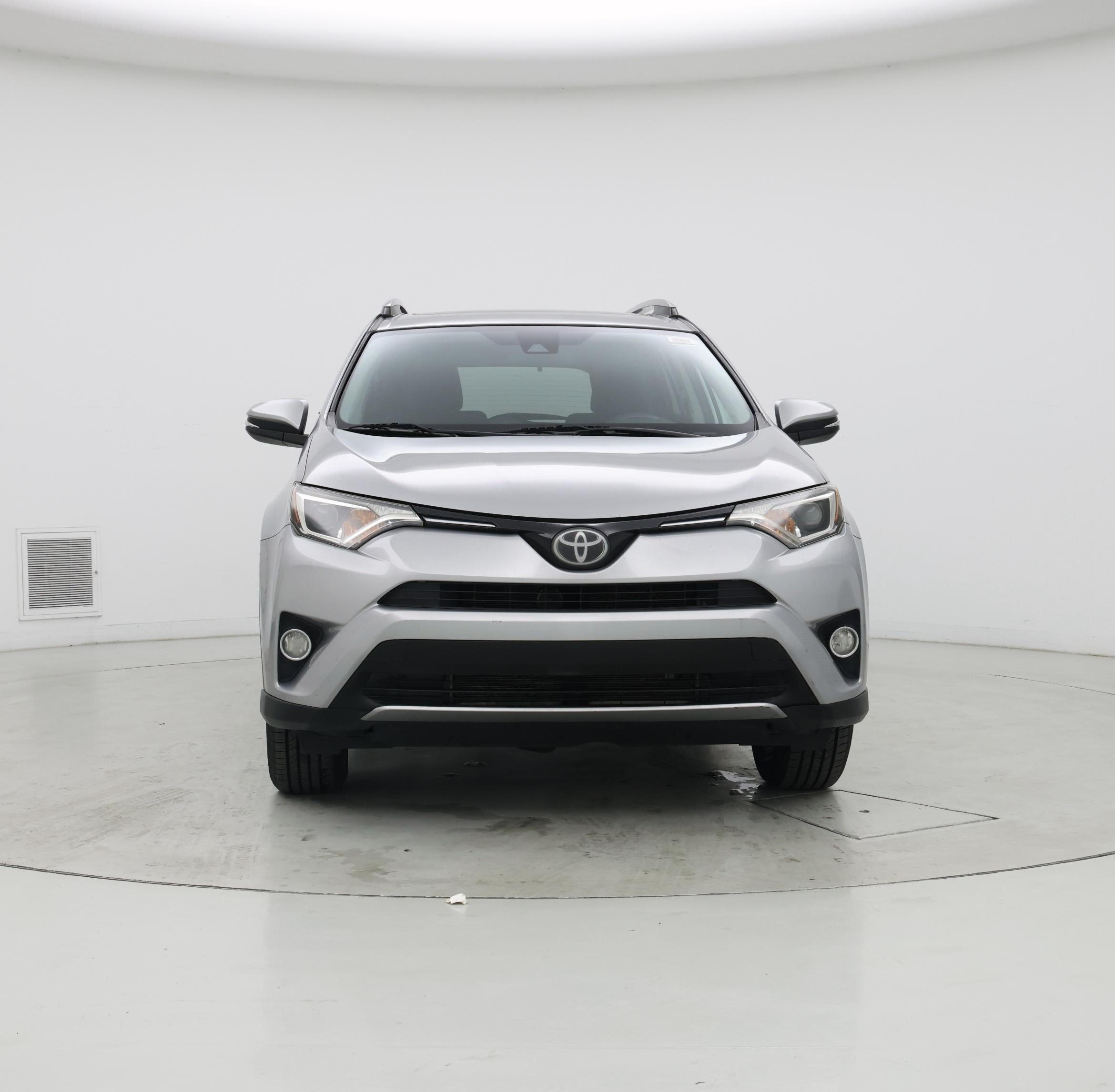 Thumbnail: 2018 Toyota RAV4 - 5