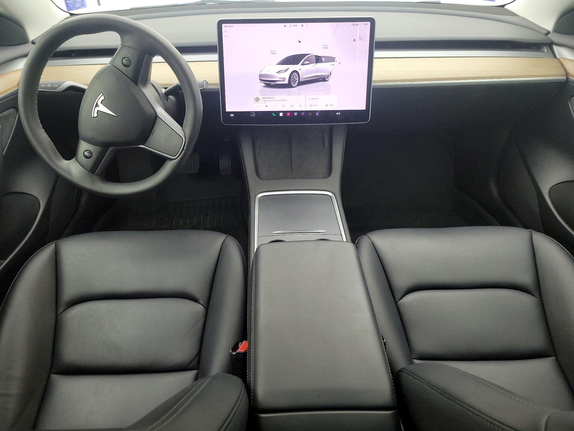 Thumbnail: 2023 Tesla Model 3 - 9