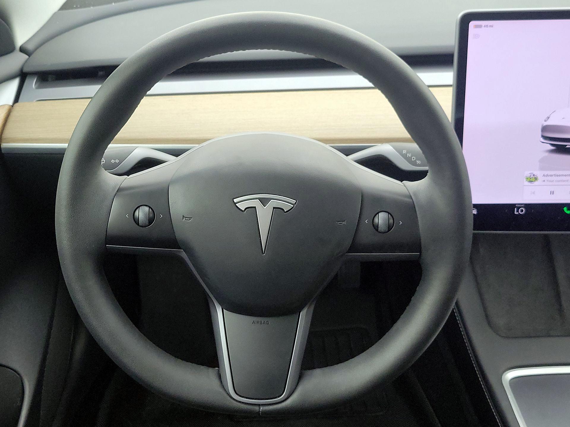 Thumbnail: 2023 Tesla Model 3 - 10