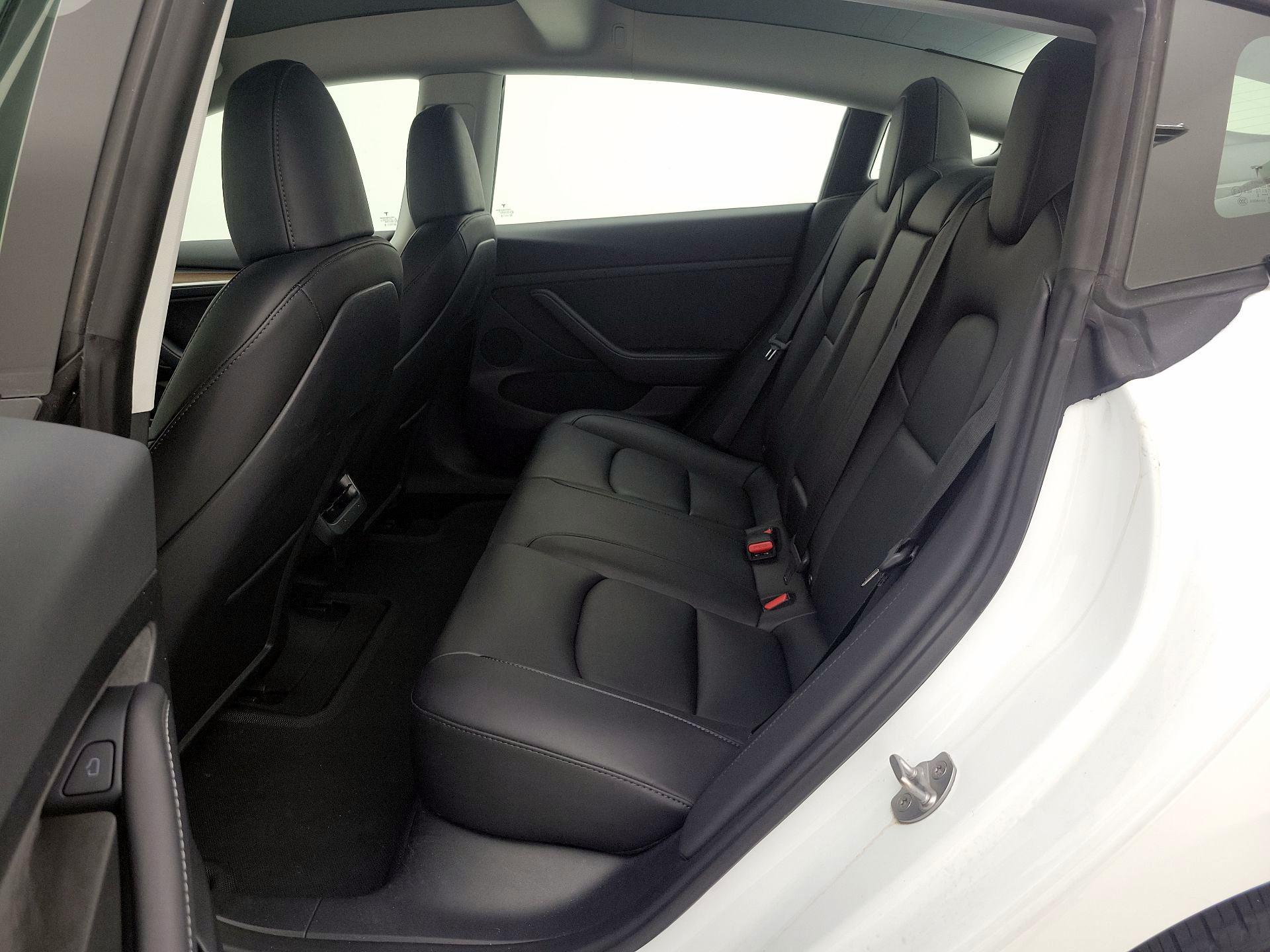 Thumbnail: 2023 Tesla Model 3 - 20