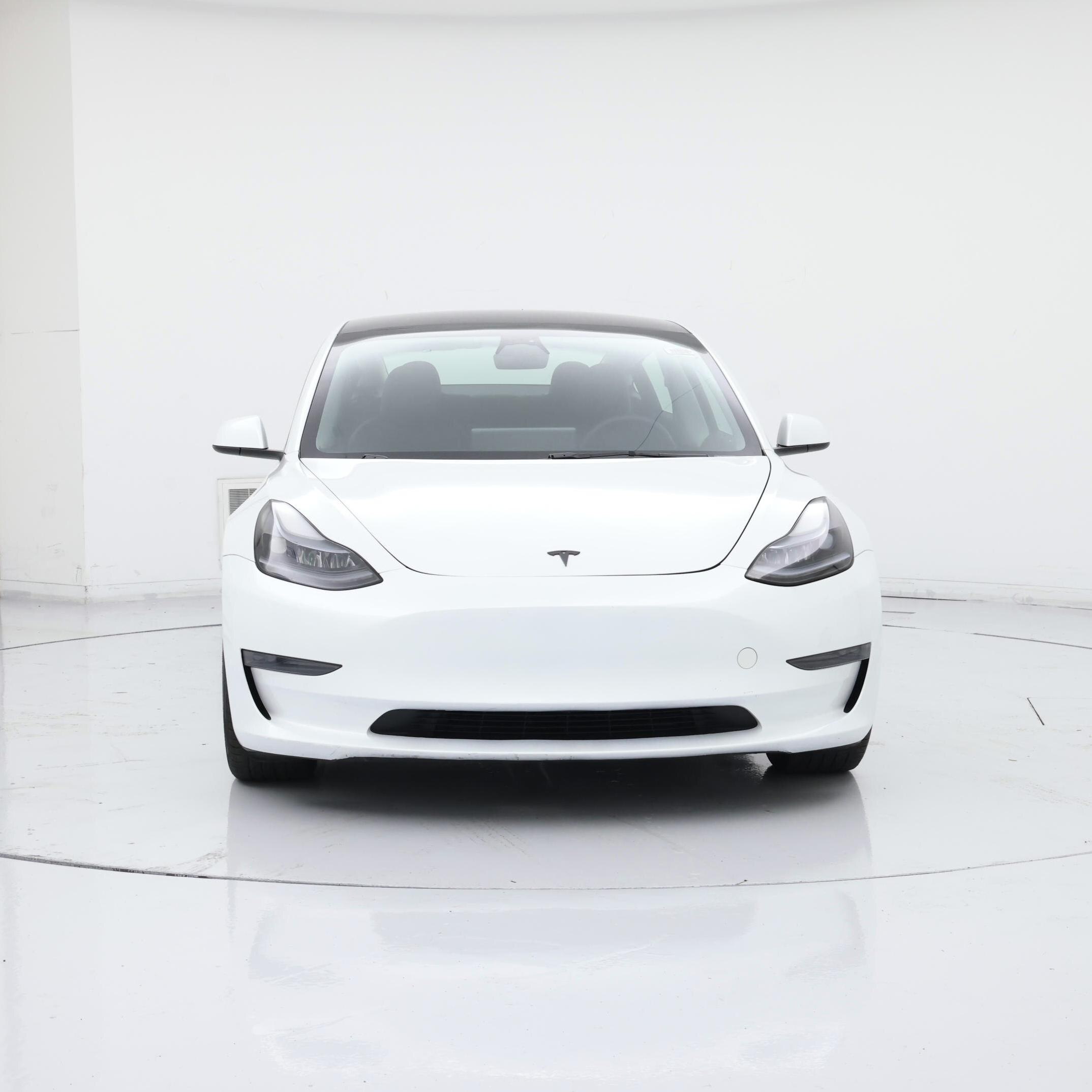 Thumbnail: 2023 Tesla Model 3 - 5