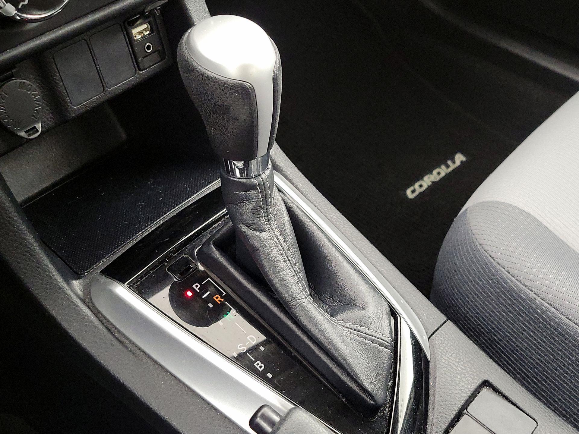 Thumbnail: 2019 Toyota Corolla - 17