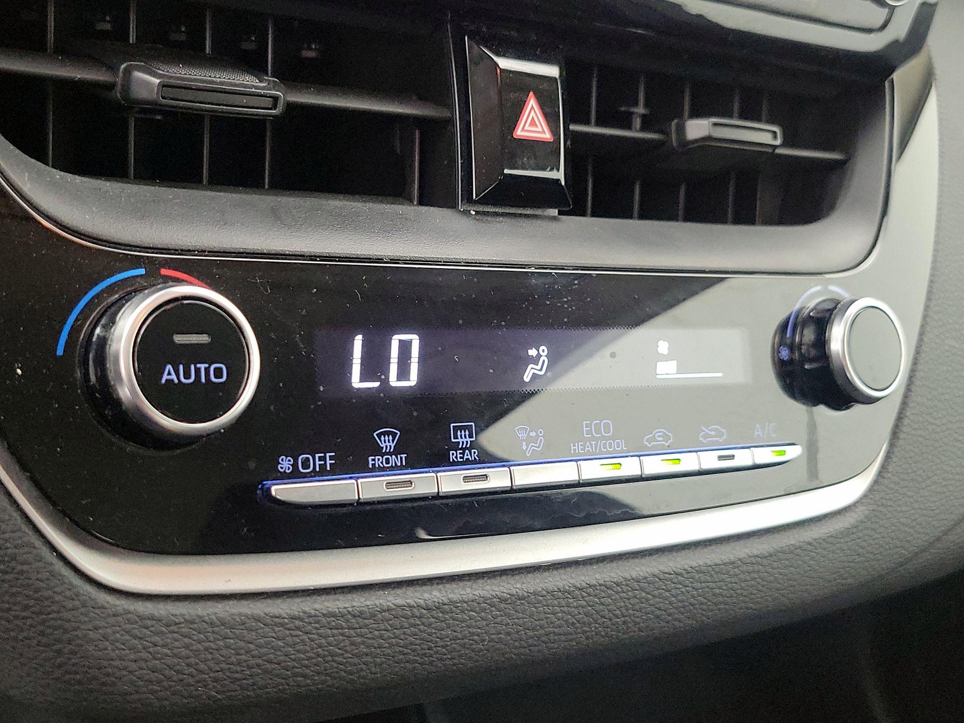 Thumbnail: 2022 Toyota Corolla - 16