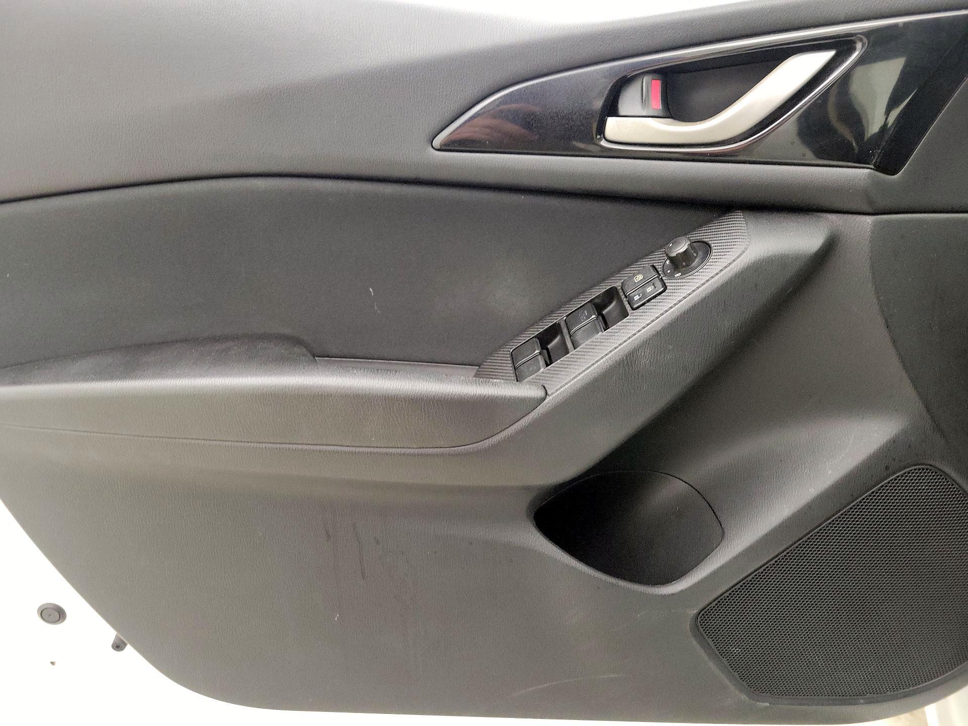 Thumbnail: 2014 Mazda Mazda3 - 12