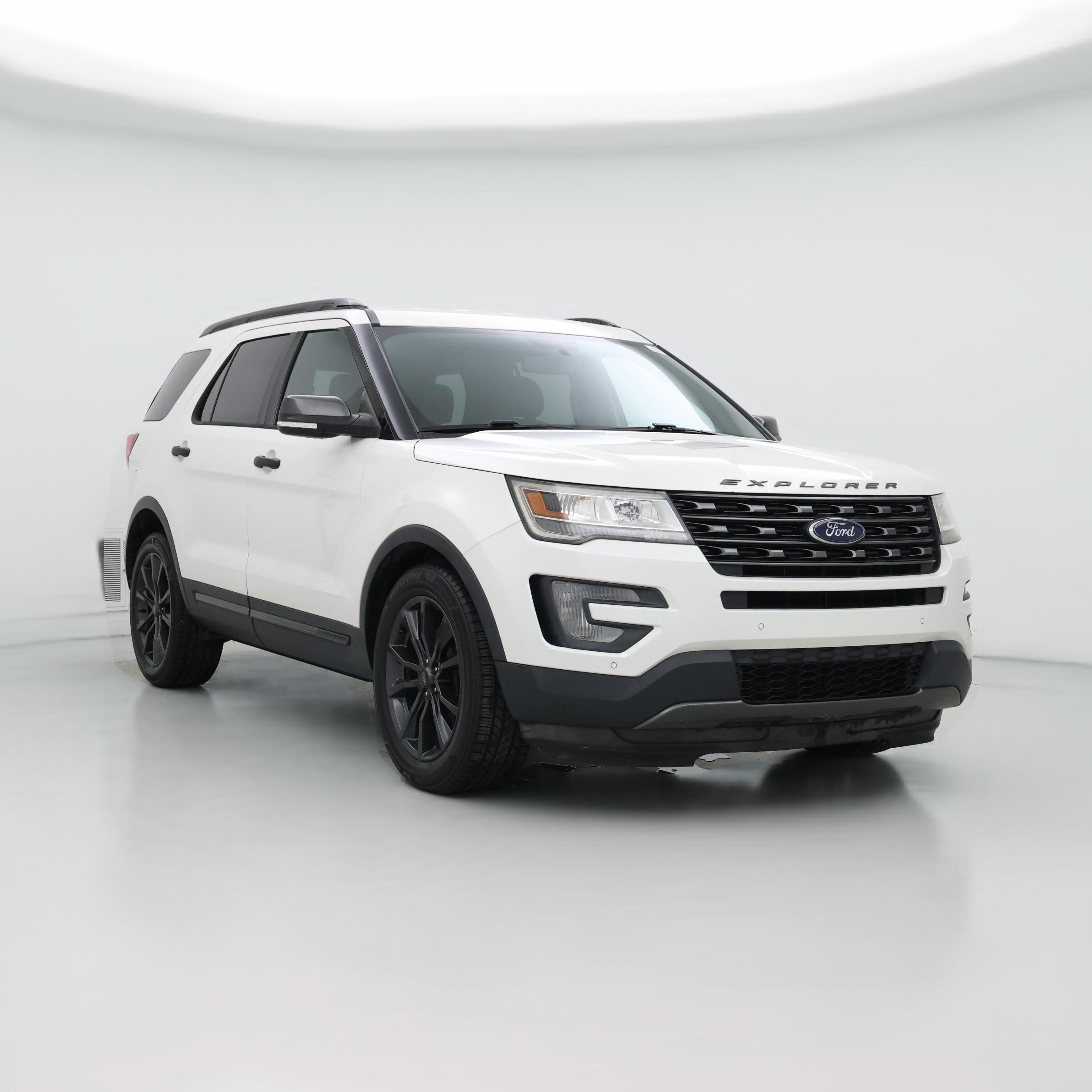 Thumbnail: 2017 Ford Explorer - 1