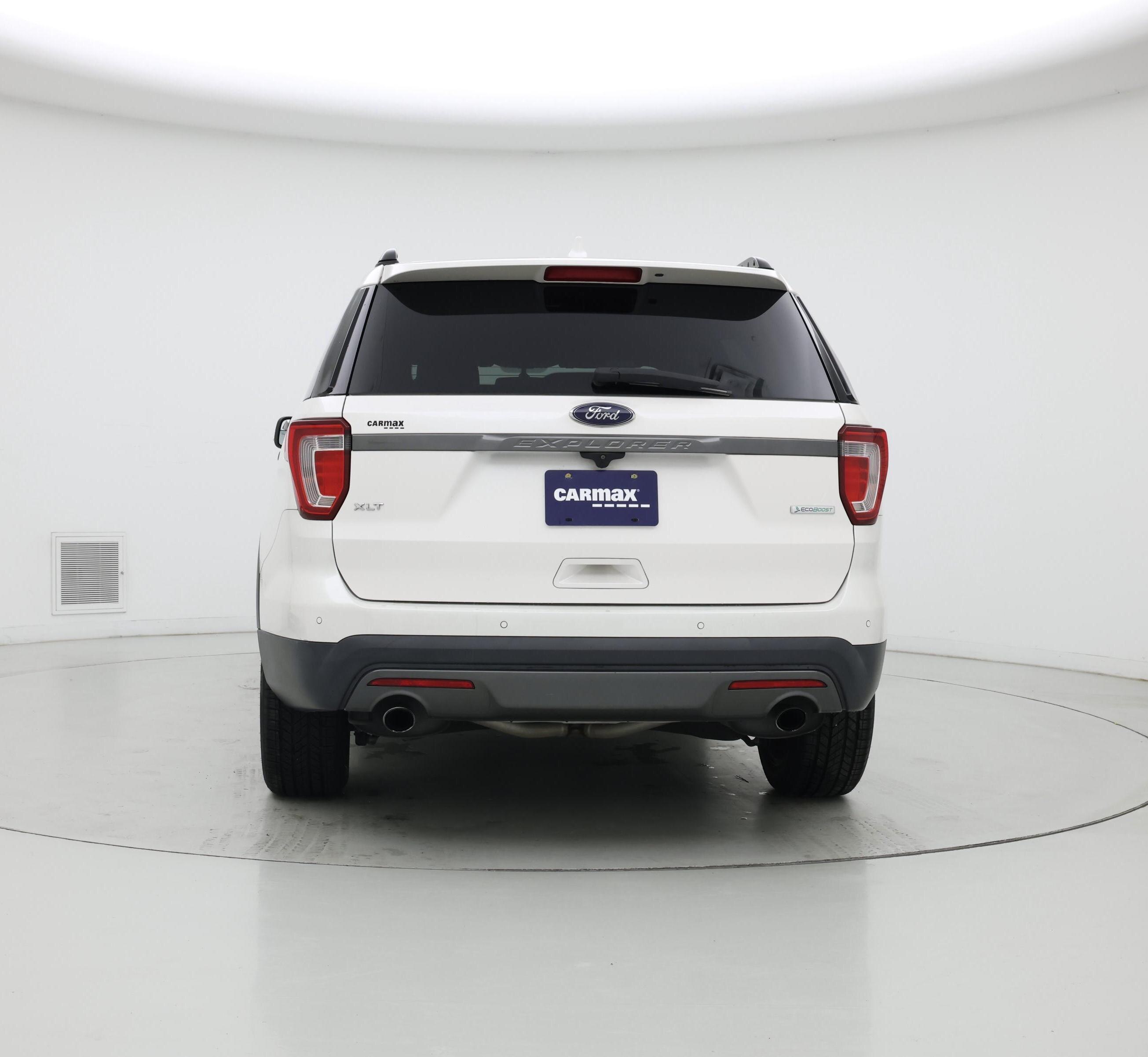 Thumbnail: 2017 Ford Explorer - 6