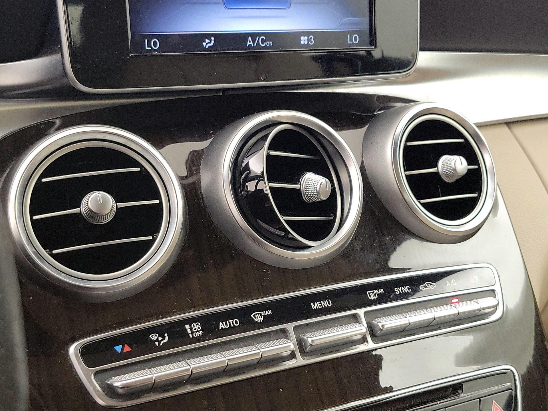 Thumbnail: 2017 Mercedes-Benz C-Class - 17