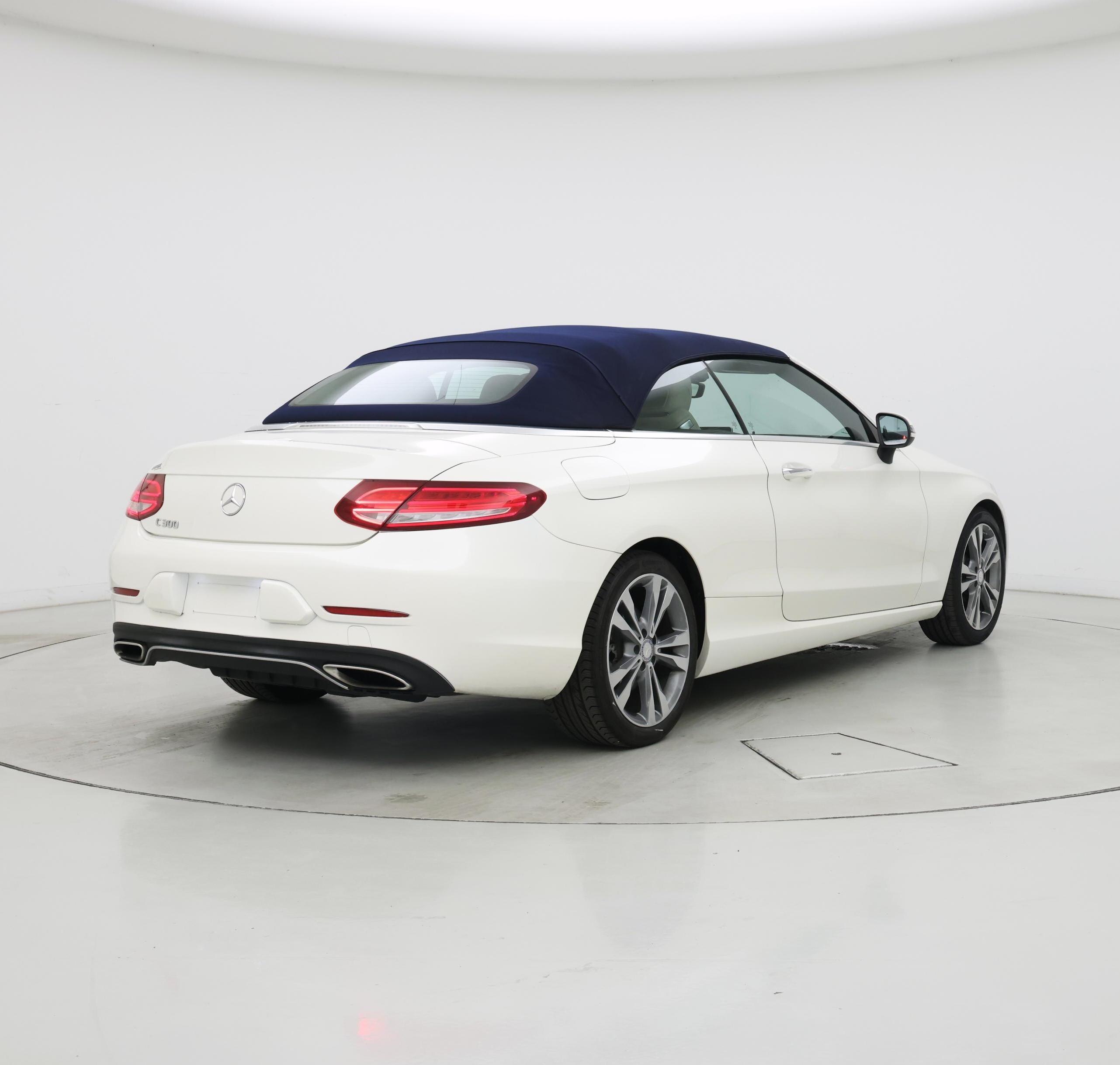 Thumbnail: 2017 Mercedes-Benz C-Class - 8