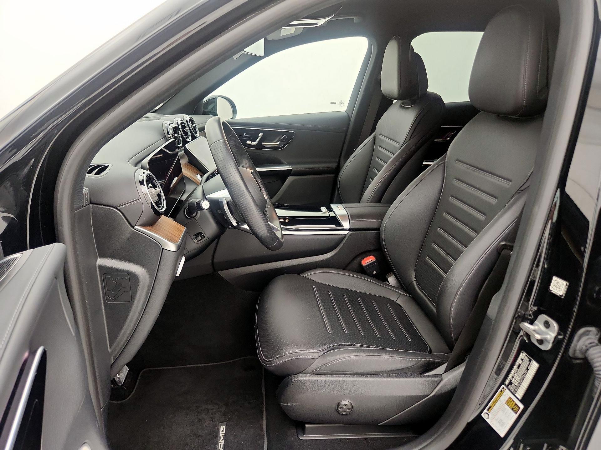 Thumbnail: 2023 Mercedes-Benz GLC - 11