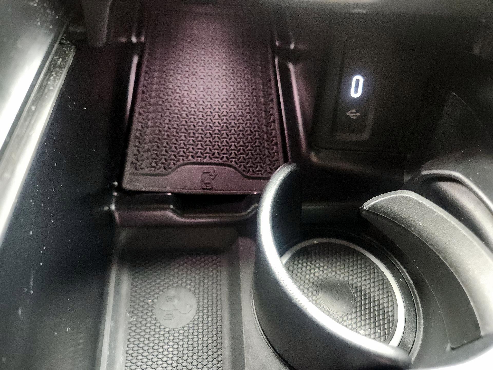 Thumbnail: 2023 Mercedes-Benz GLC - 19