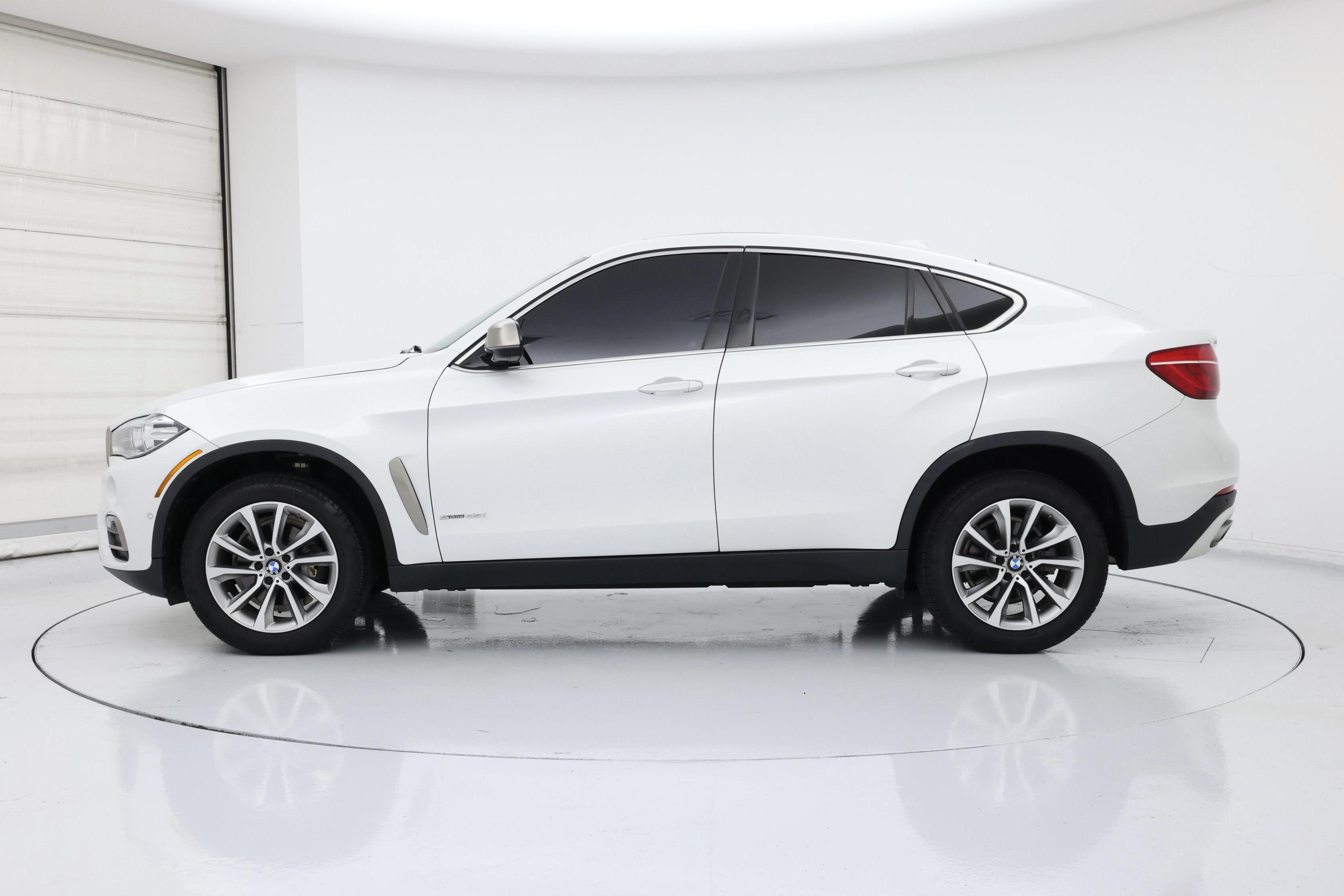 Thumbnail: 2019 BMW X6 - 3