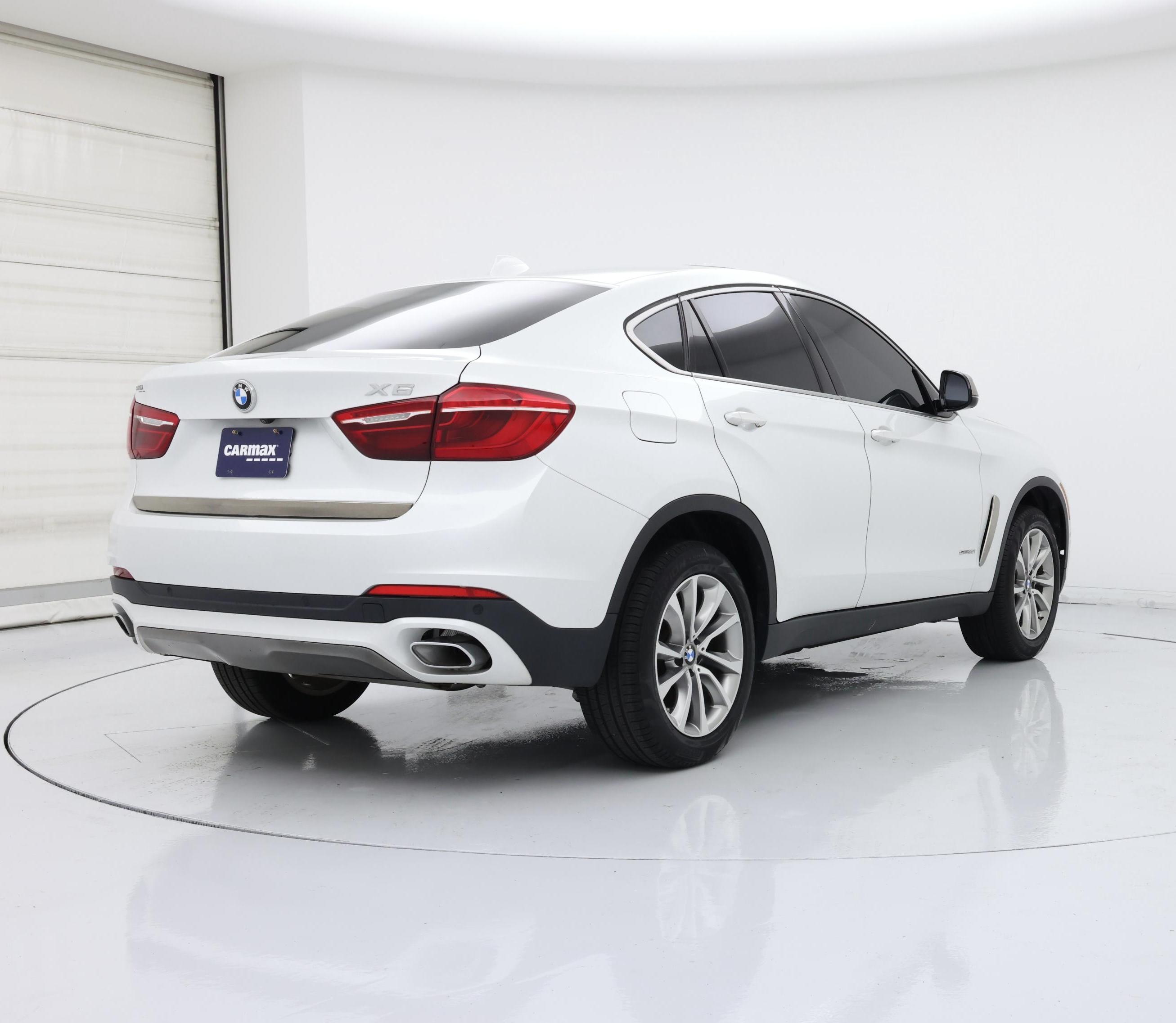 Thumbnail: 2019 BMW X6 - 8