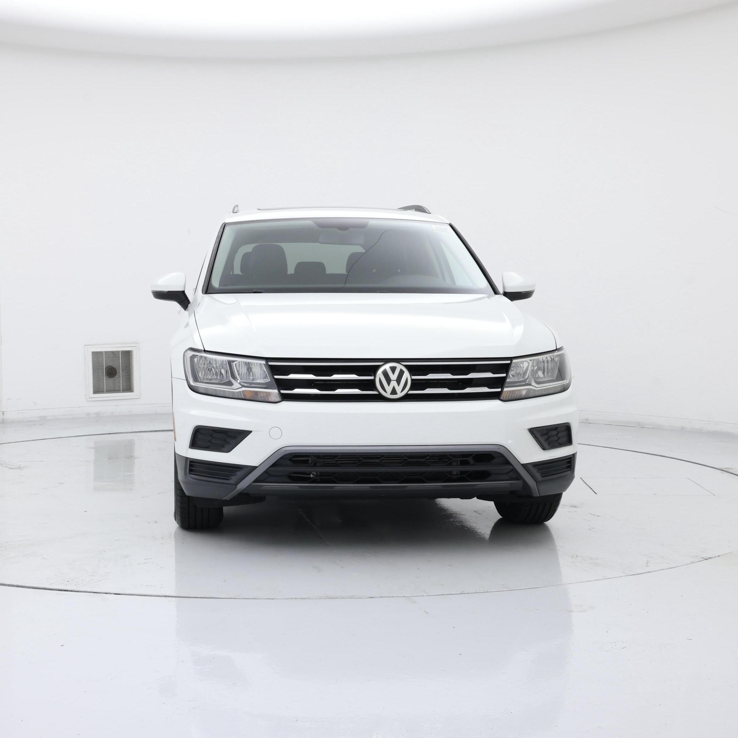 Thumbnail: 2018 Volkswagen Tiguan - 5