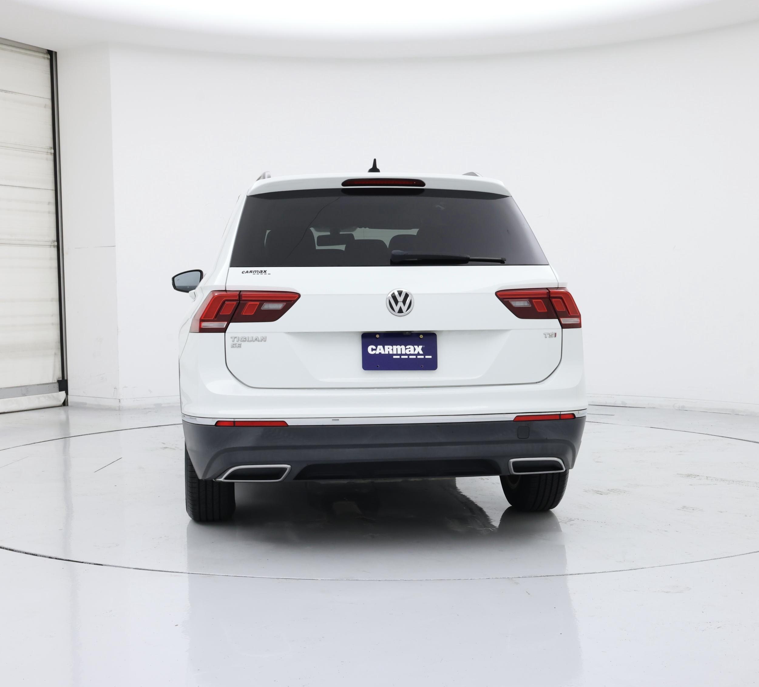 Thumbnail: 2018 Volkswagen Tiguan - 6