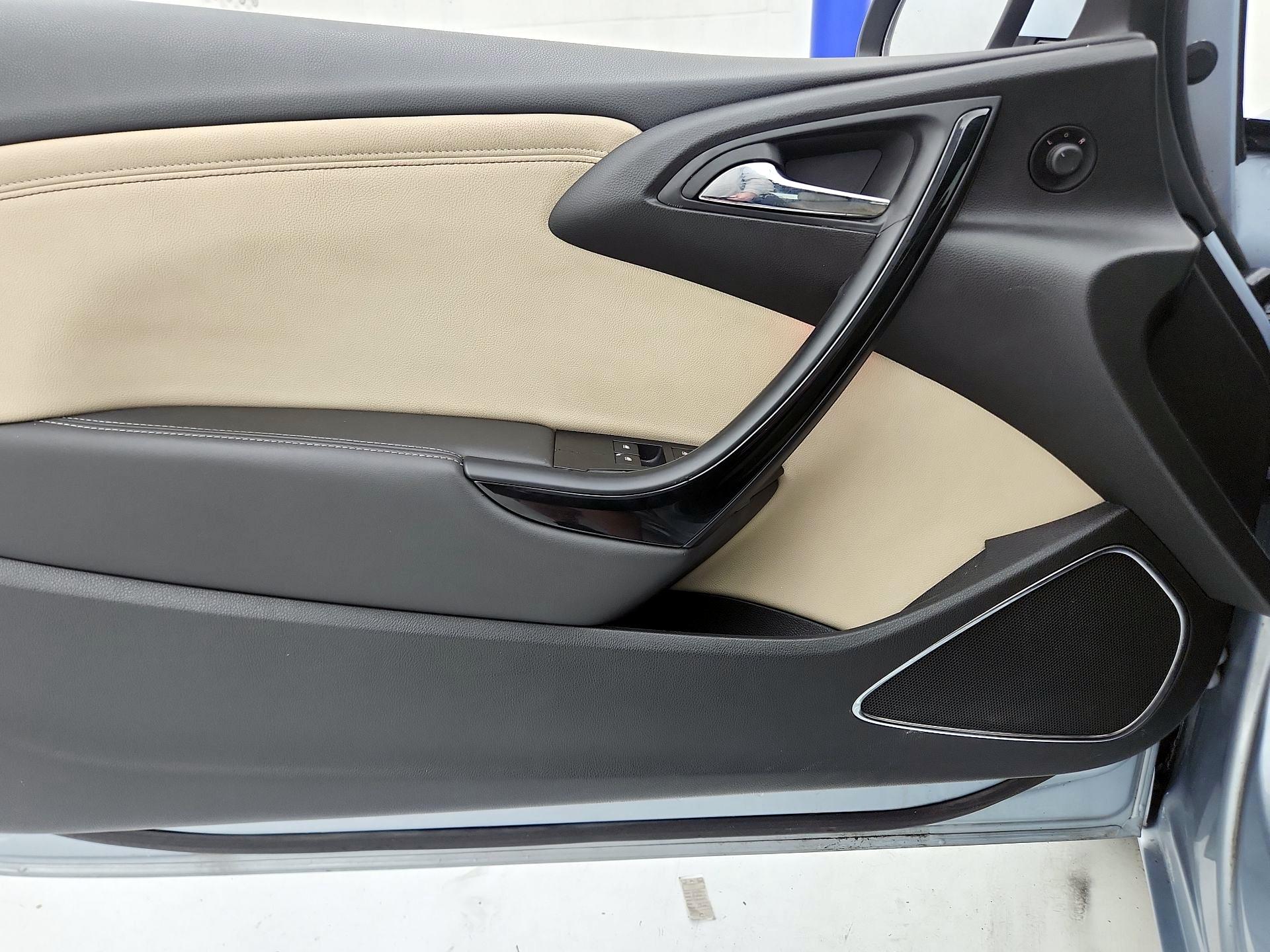 Thumbnail: 2019 Buick Cascada - 12