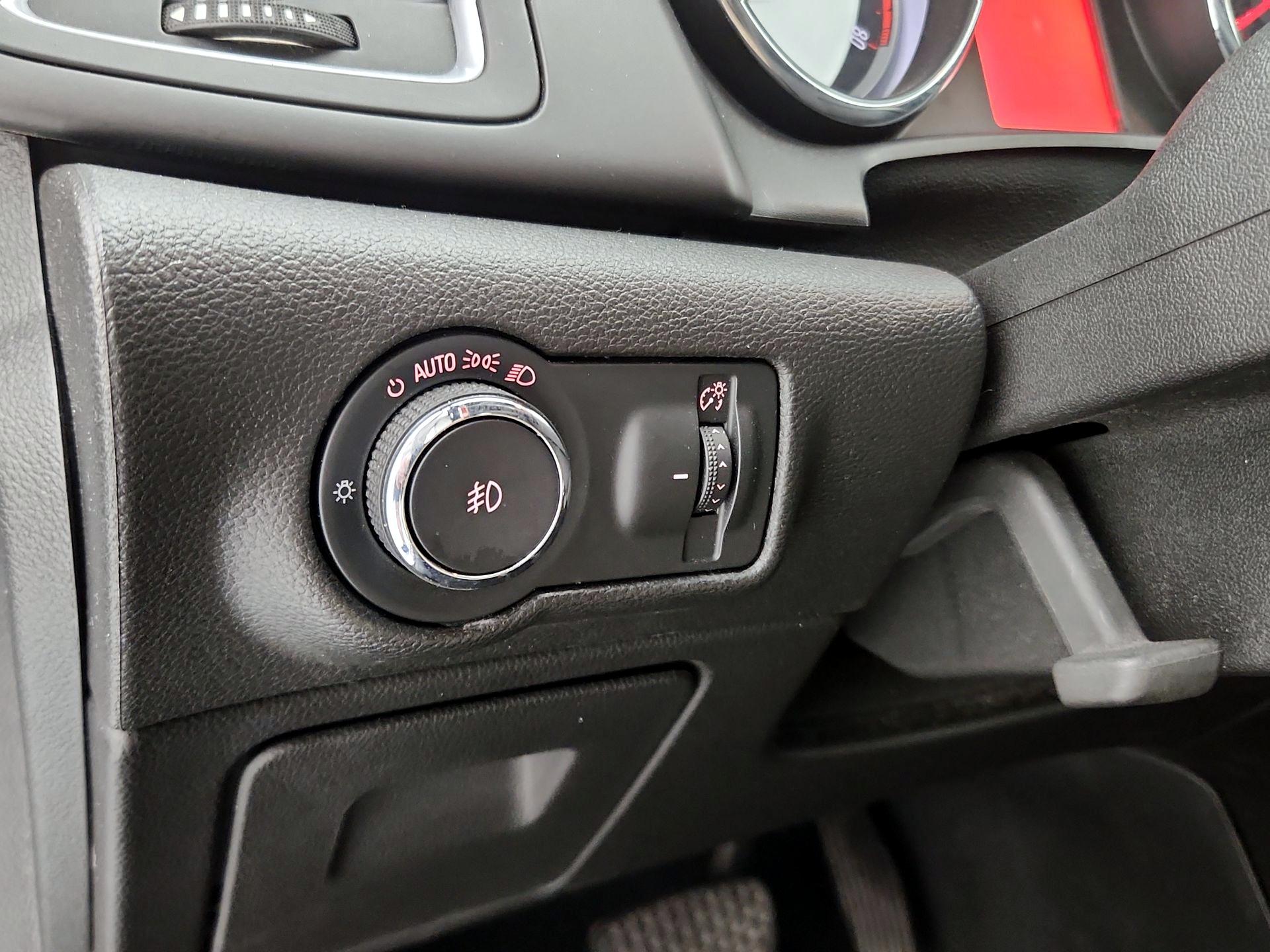 Thumbnail: 2019 Buick Cascada - 13