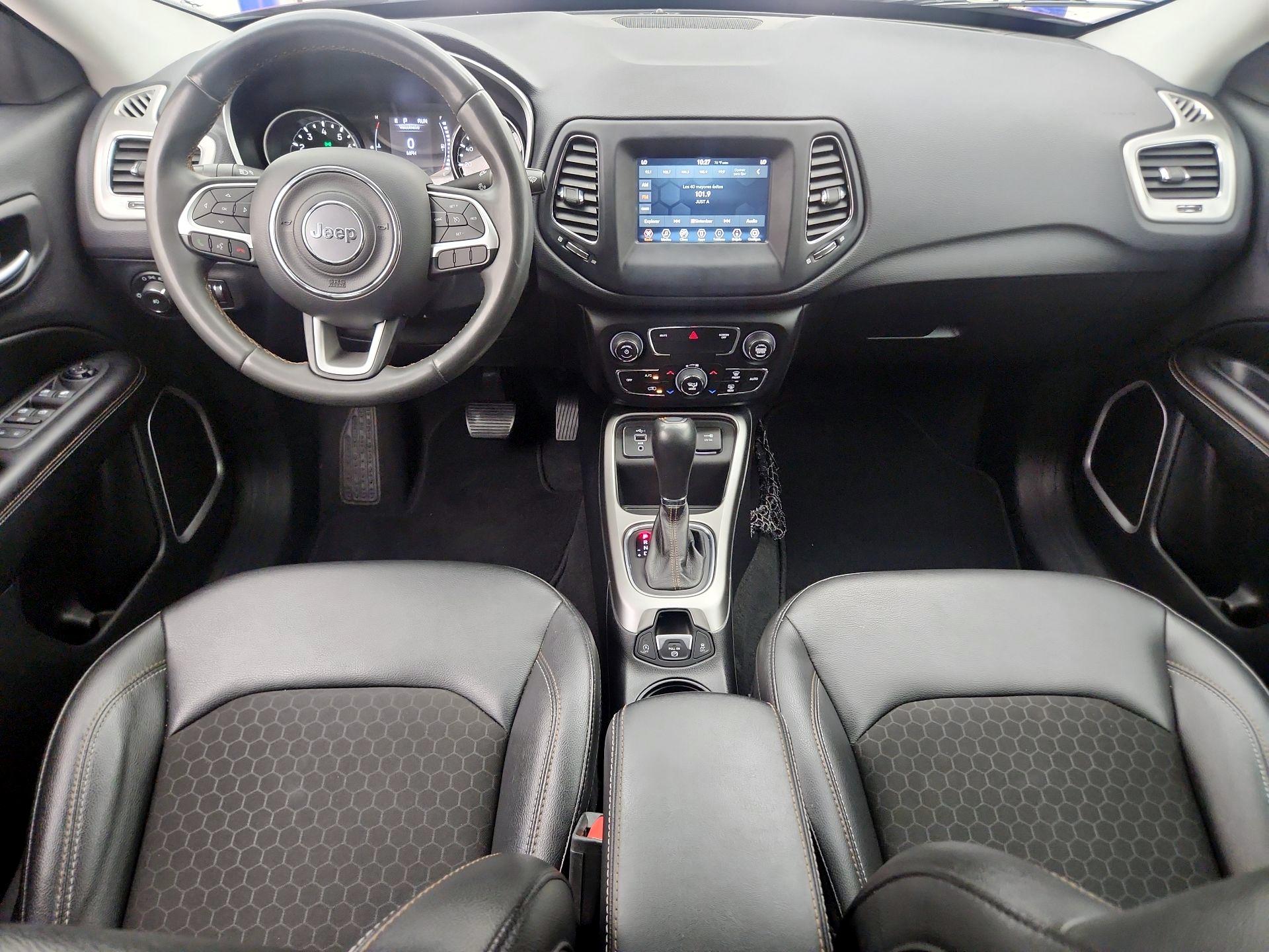 Thumbnail: 2021 Jeep Compass - 9