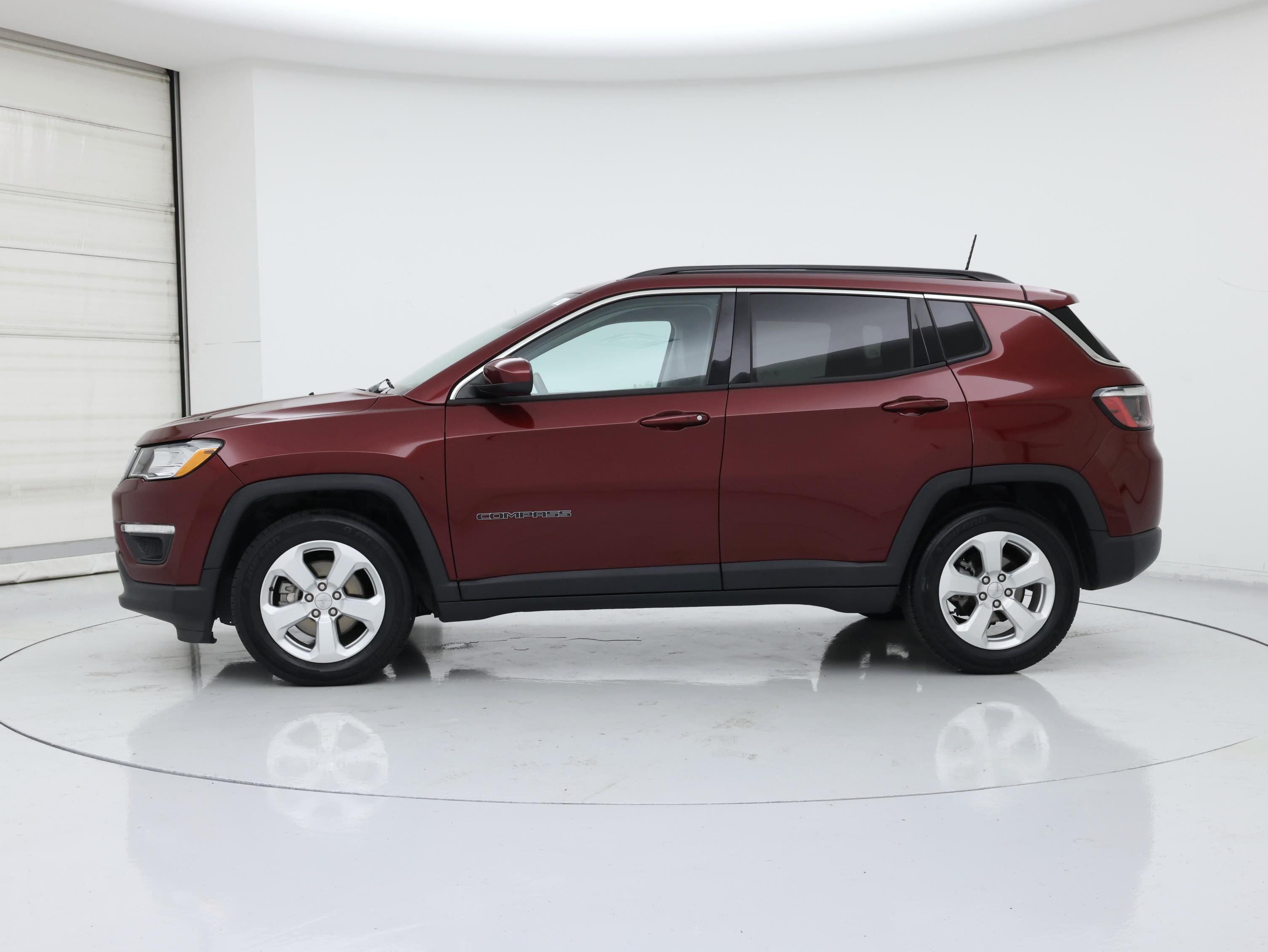 Thumbnail: 2021 Jeep Compass - 3