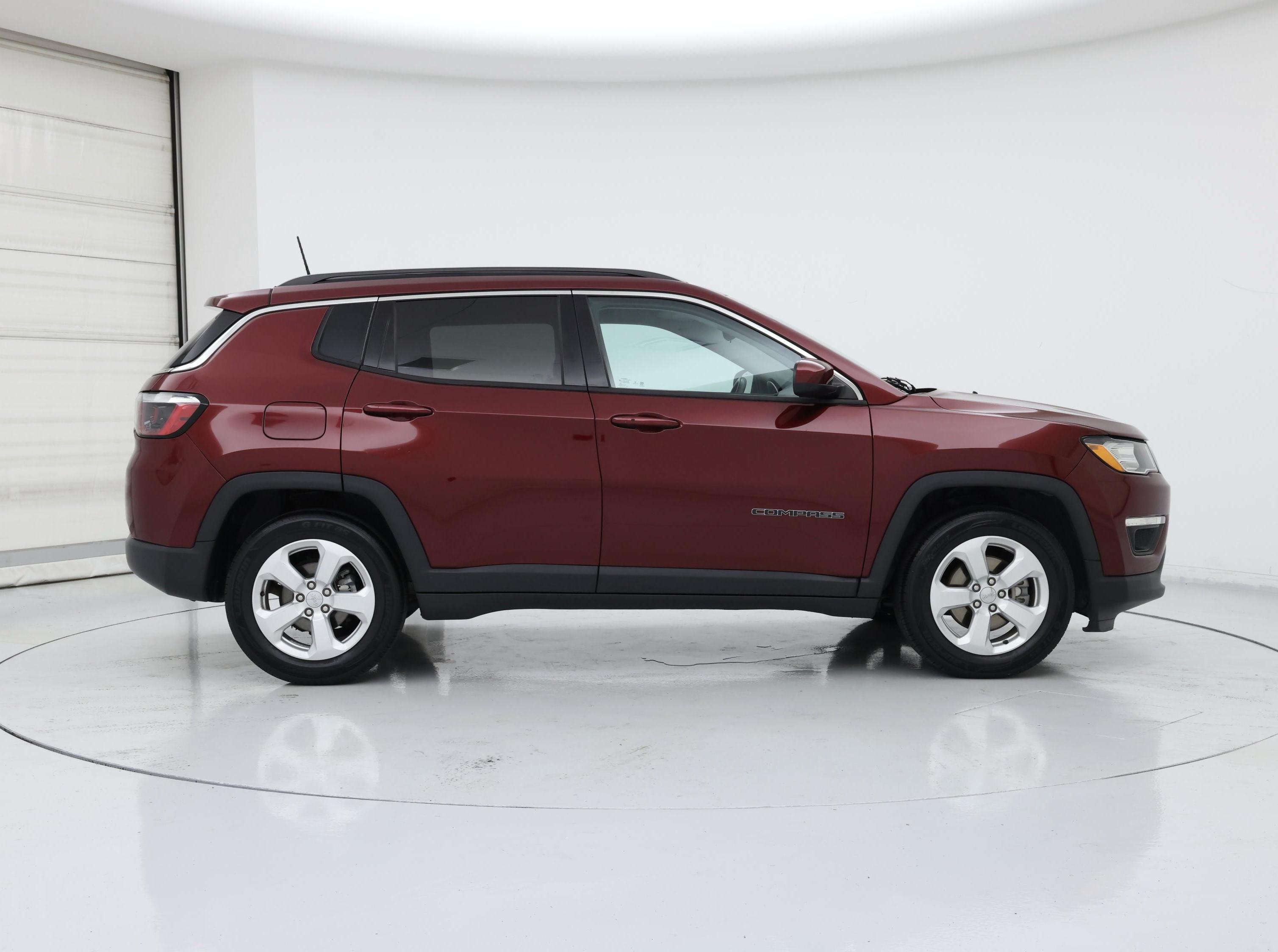 Thumbnail: 2021 Jeep Compass - 7