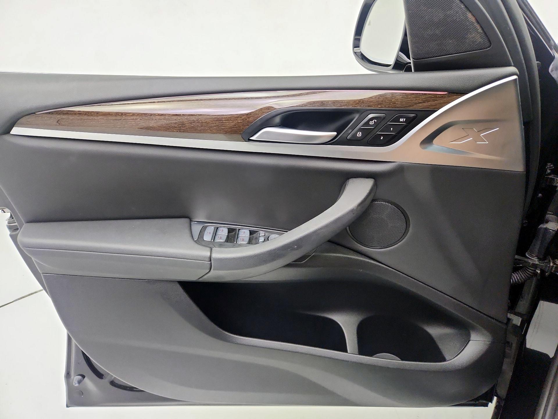 Thumbnail: 2021 BMW X3 - 12