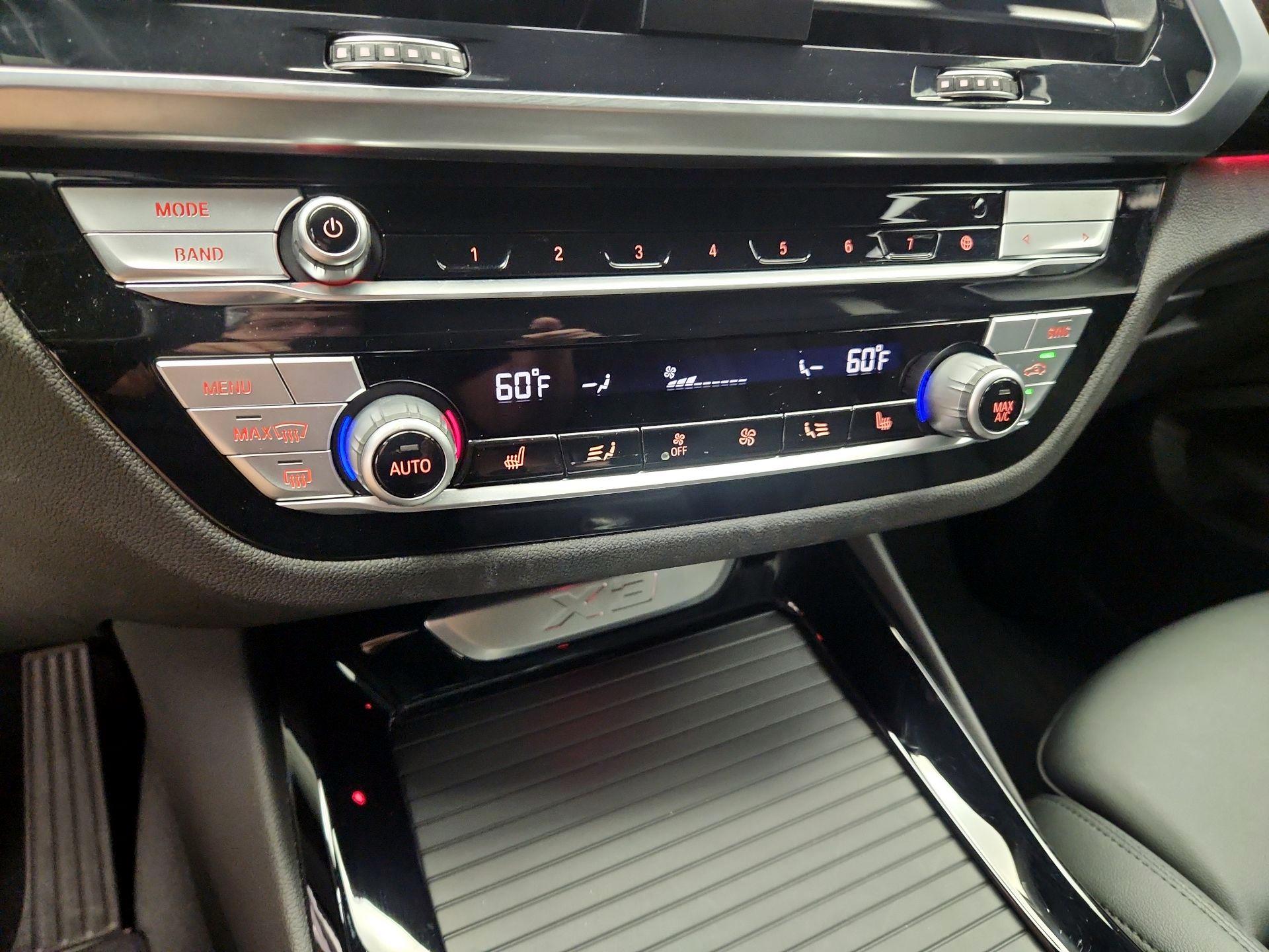 Thumbnail: 2021 BMW X3 - 17