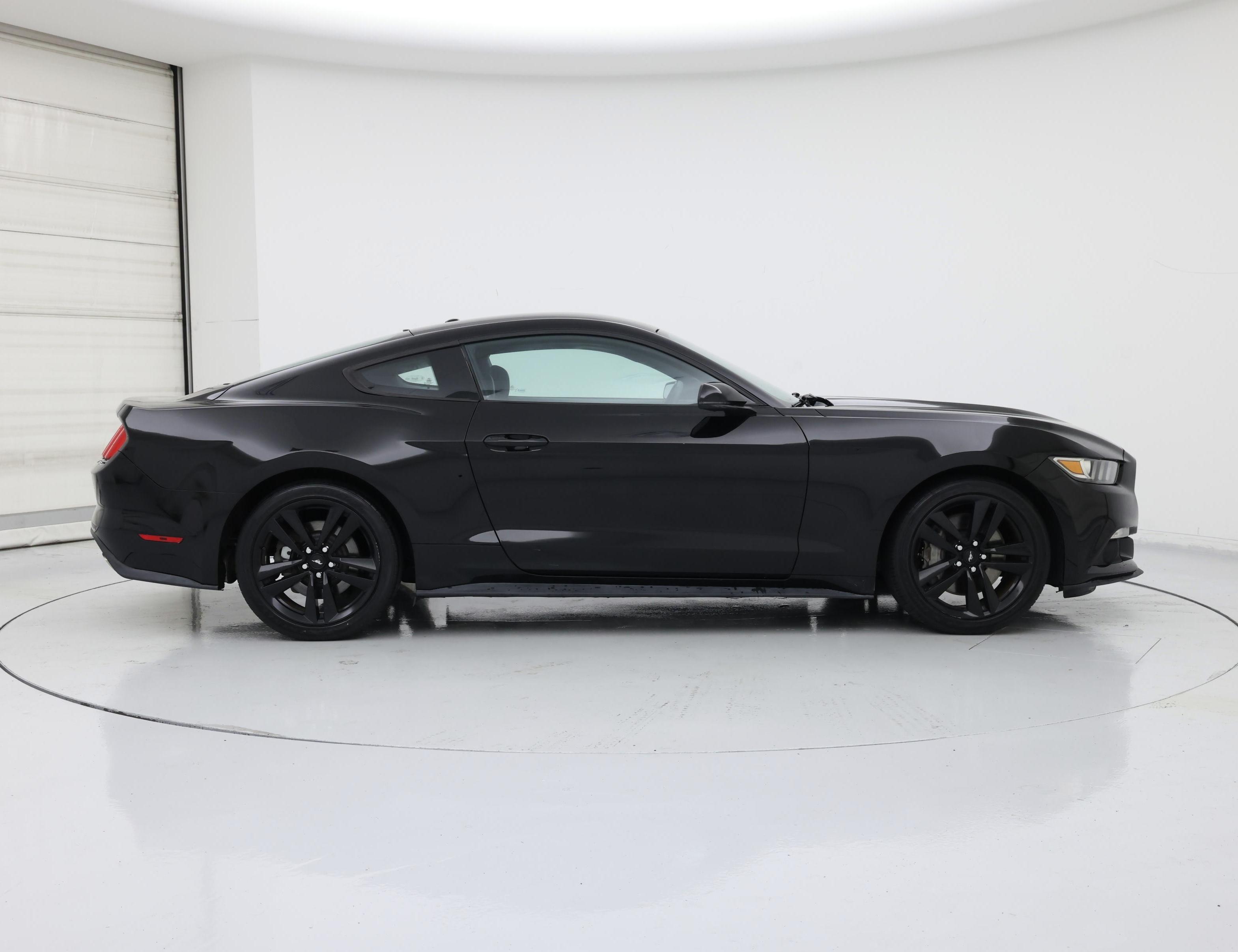 Thumbnail: 2015 Ford Mustang - 7