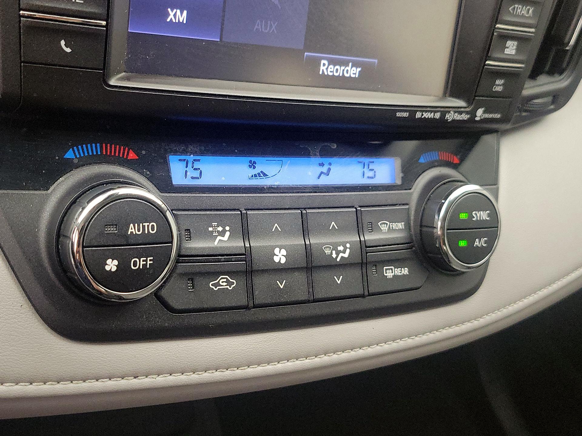 Thumbnail: 2017 Toyota RAV4 - 16