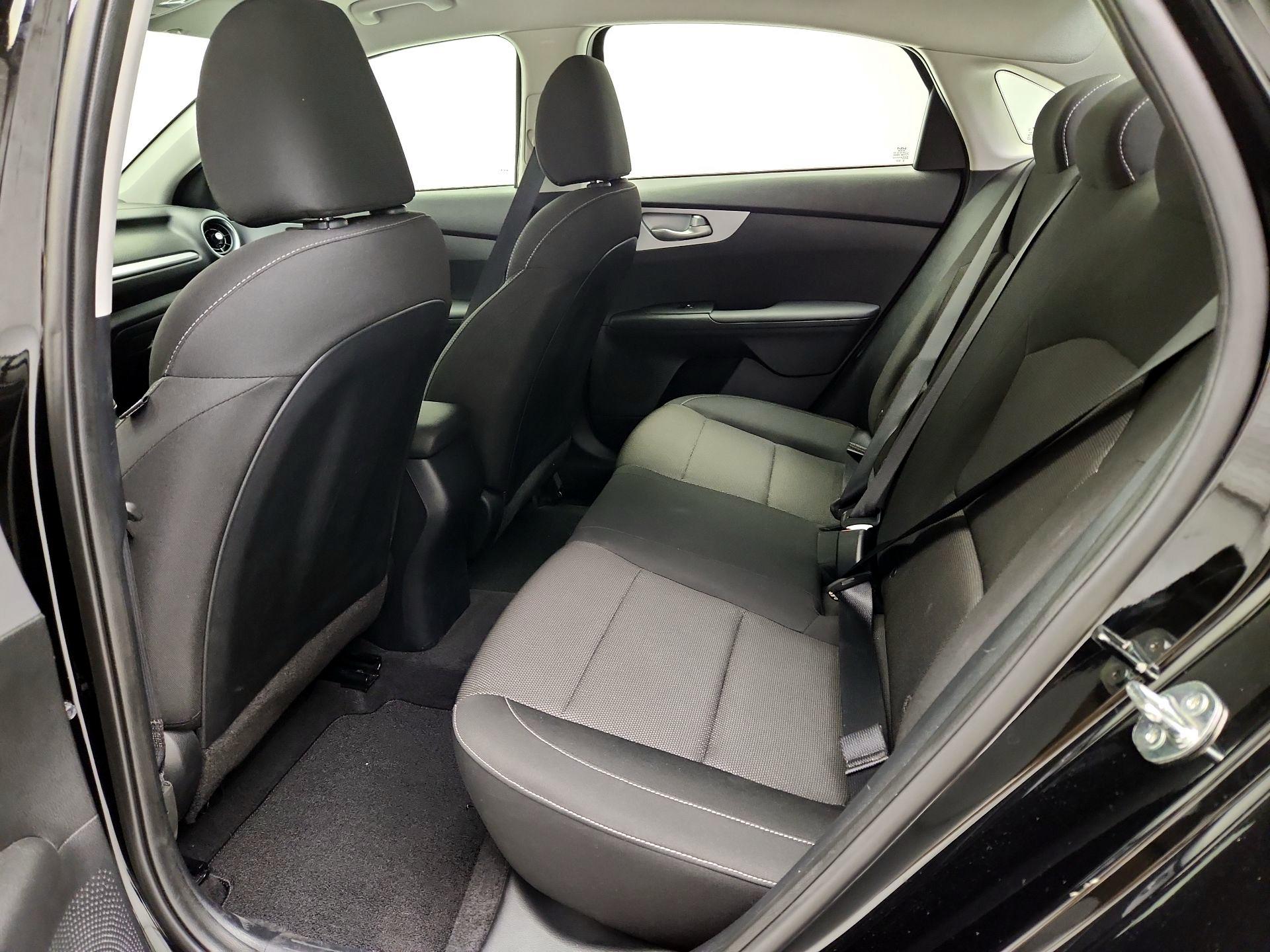 Thumbnail: 2024 Kia Forte - 19