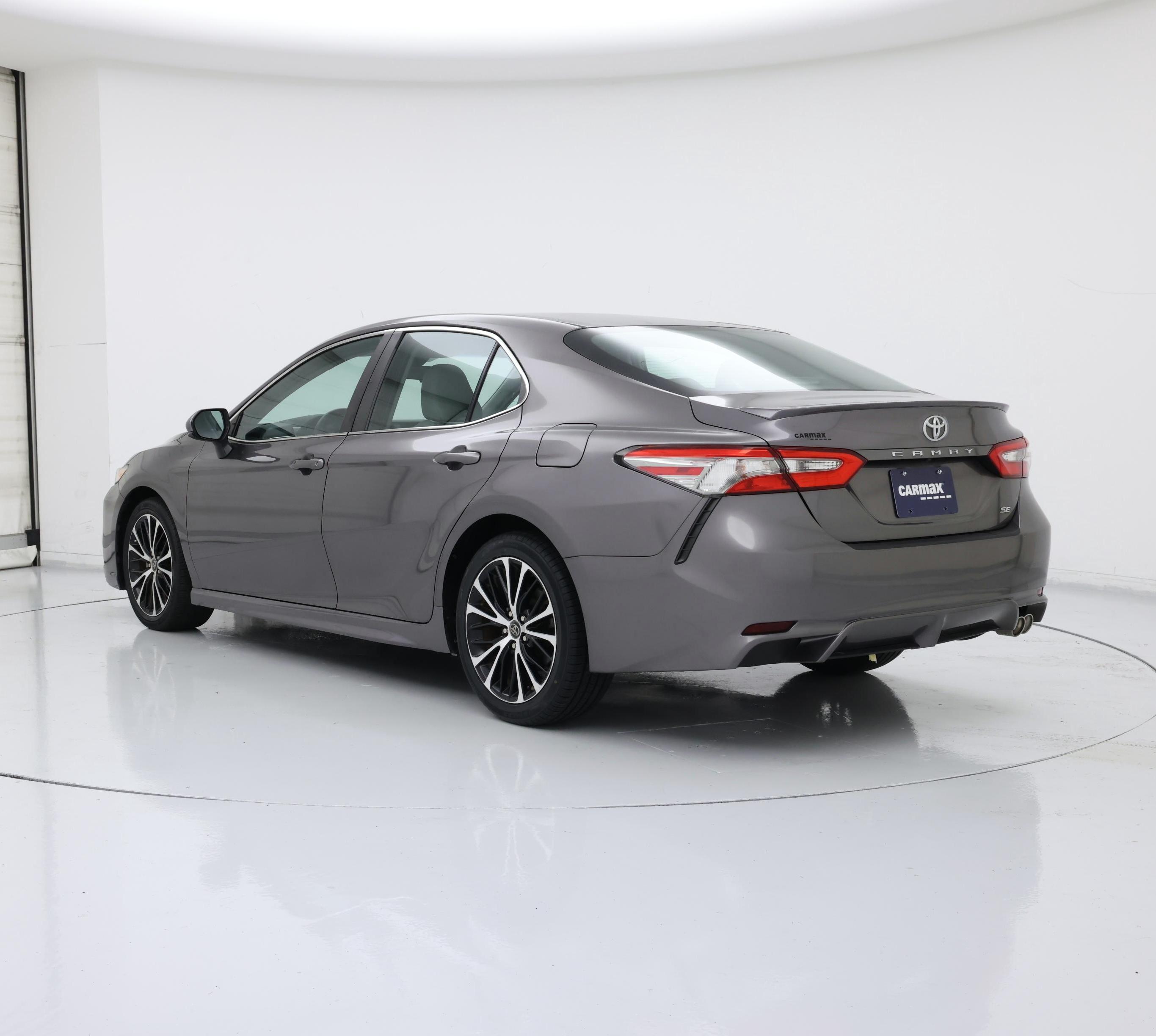 Thumbnail: 2018 Toyota Camry - 2