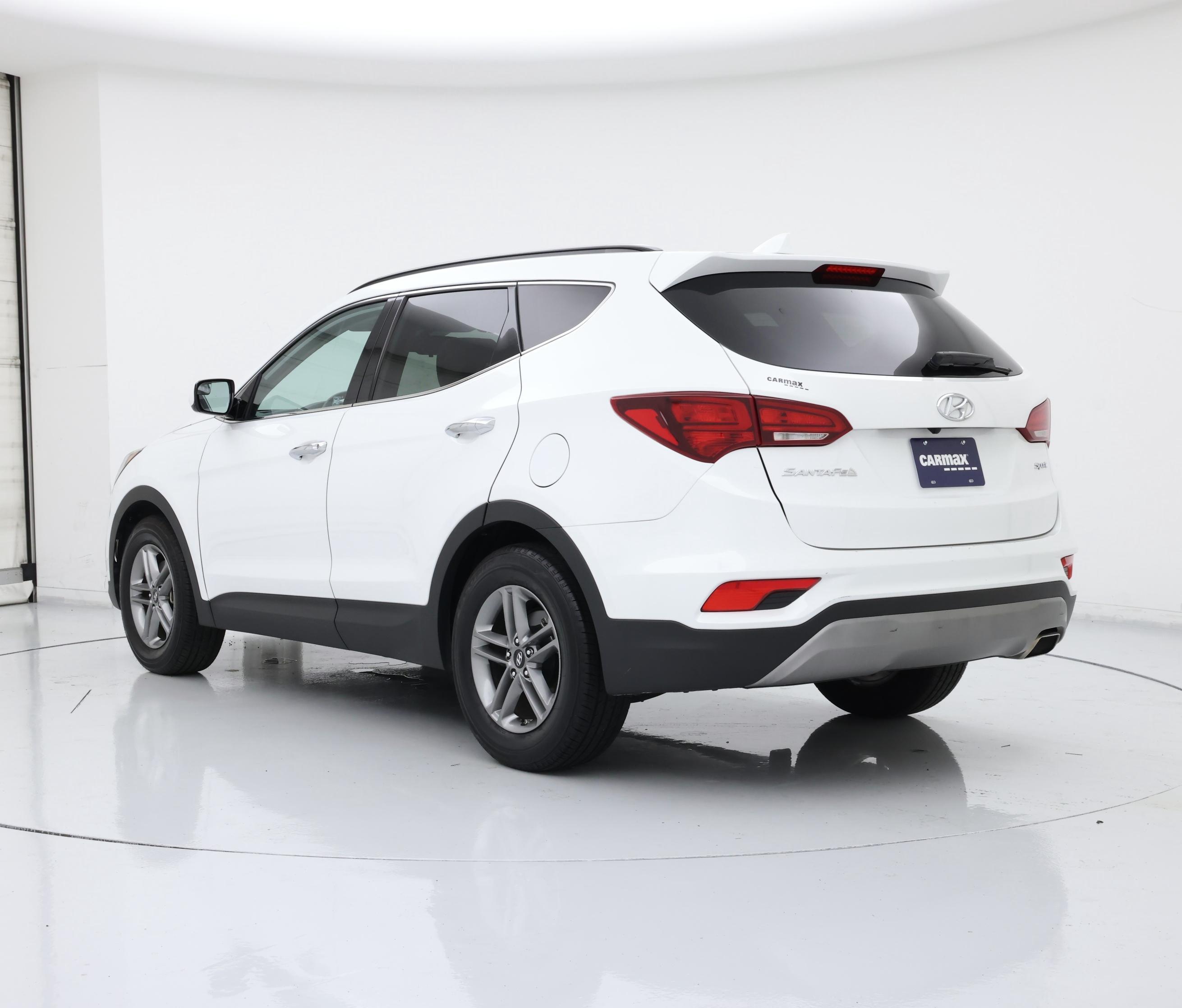 Thumbnail: 2017 Hyundai Santa Fe - 2