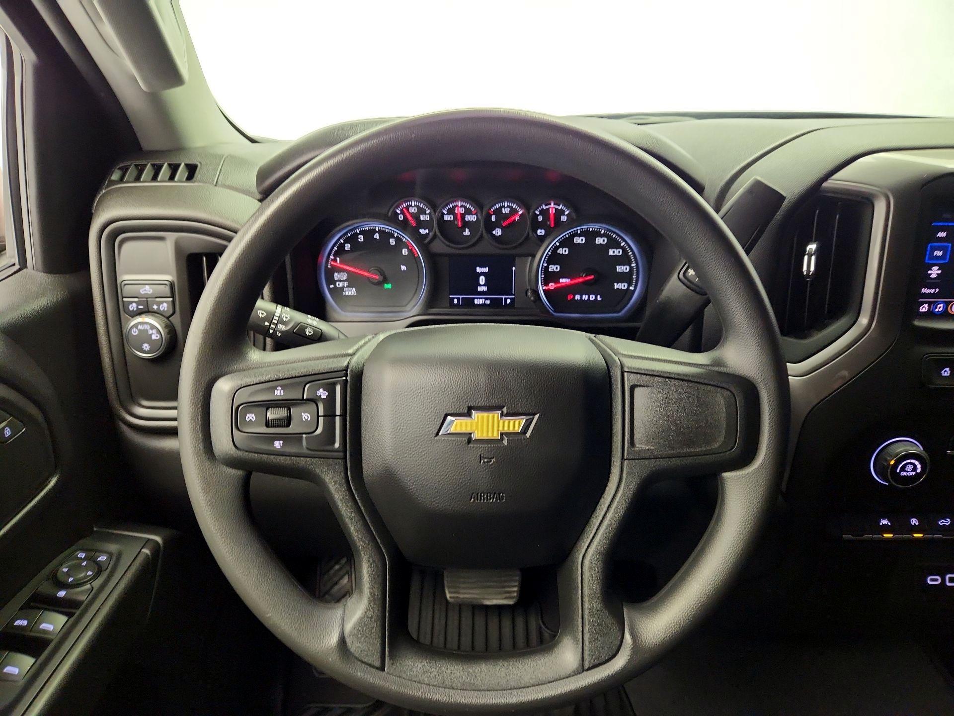 Thumbnail: 2023 Chevrolet Silverado 1500 - 10