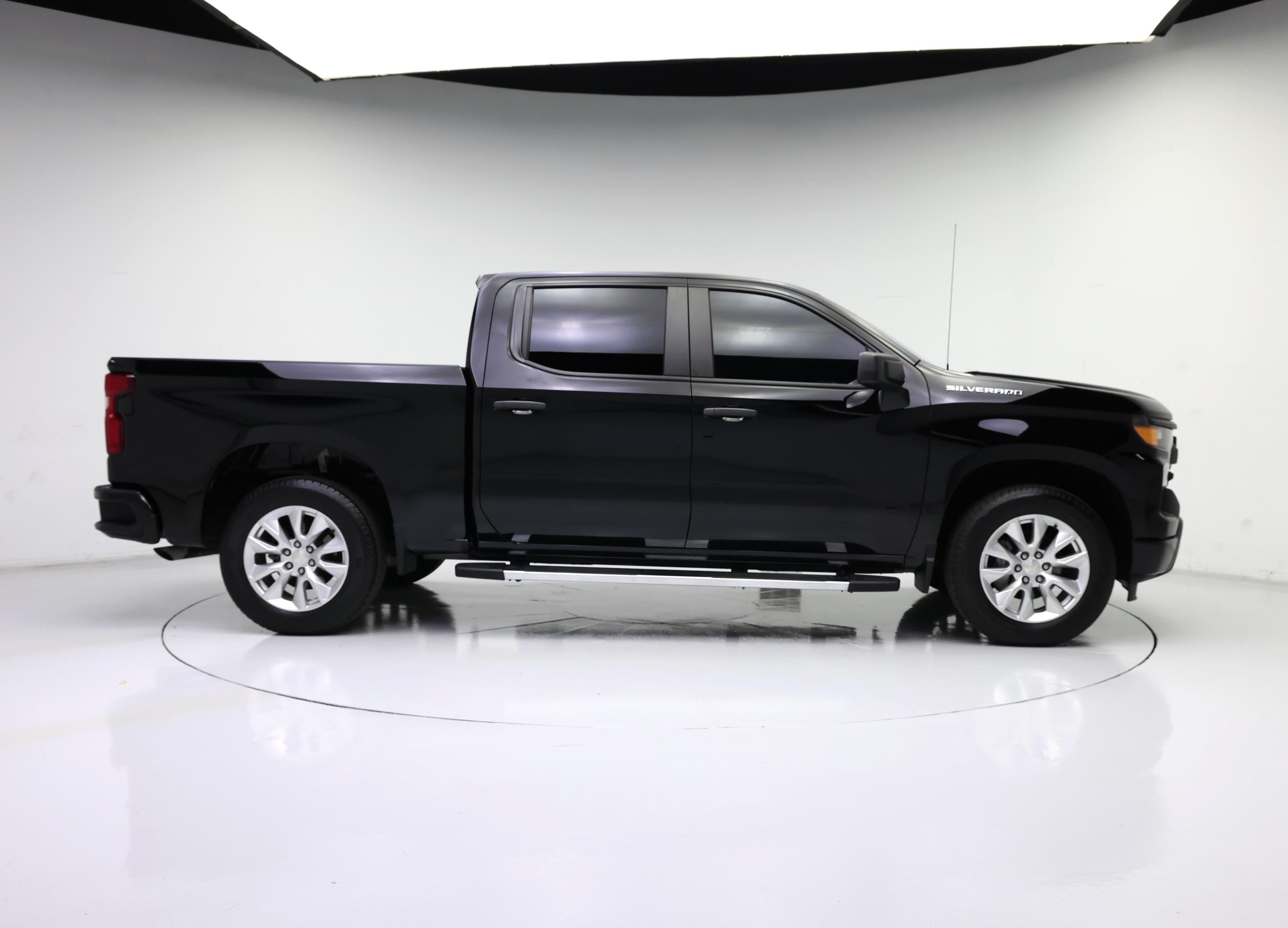 Thumbnail: 2023 Chevrolet Silverado 1500 - 7