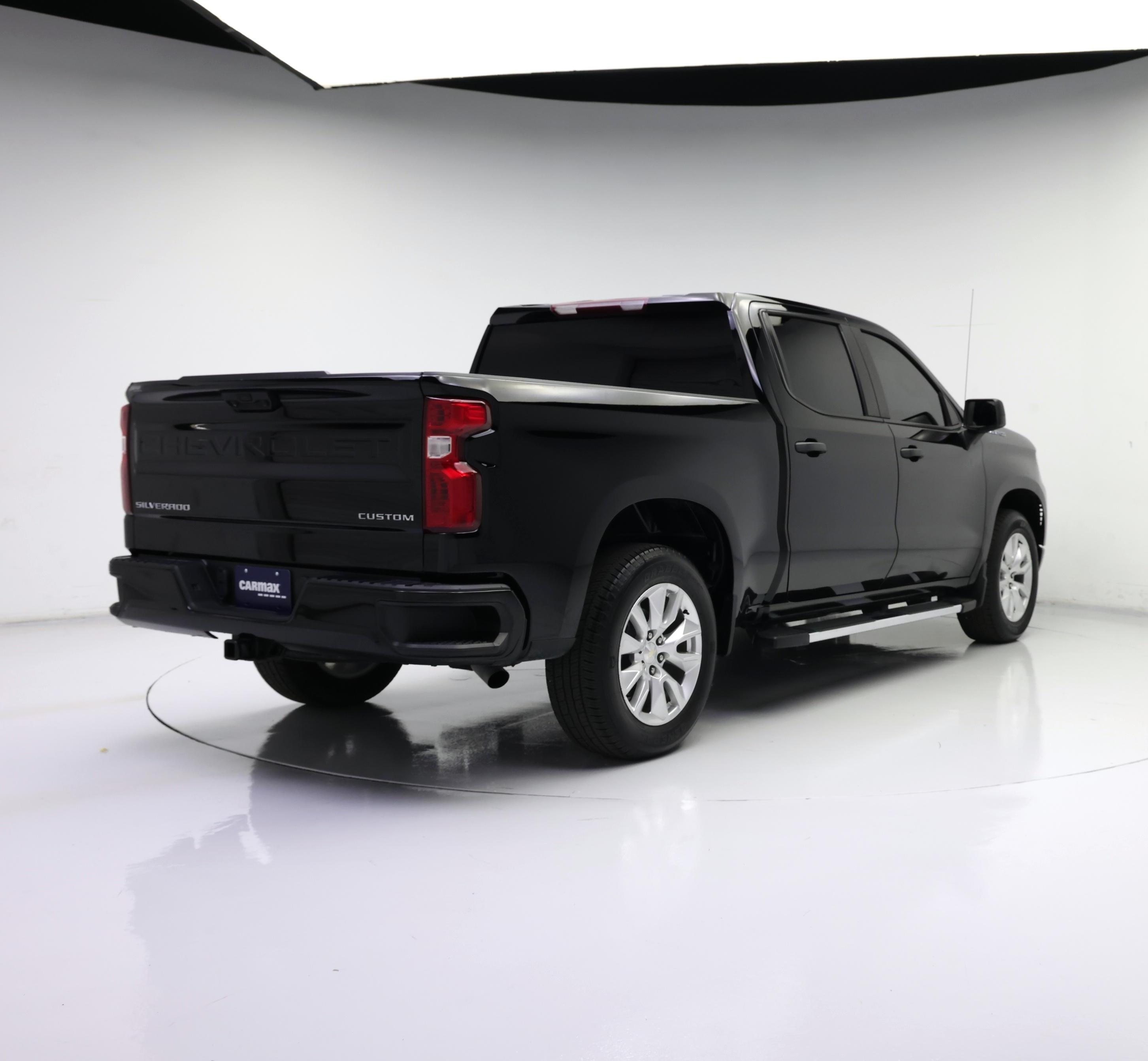 Thumbnail: 2023 Chevrolet Silverado 1500 - 8