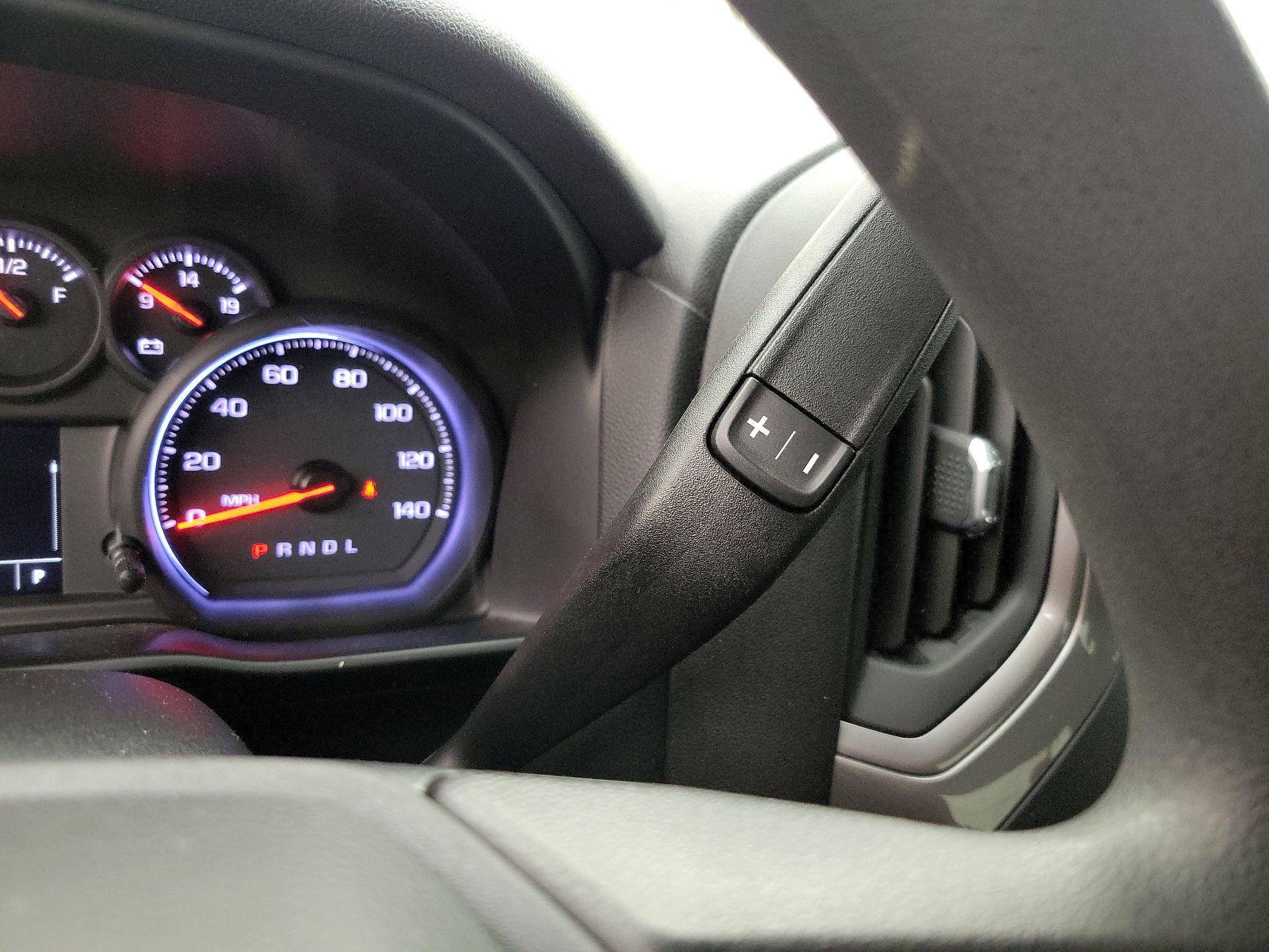 Thumbnail: 2019 Chevrolet Silverado 1500 - 17