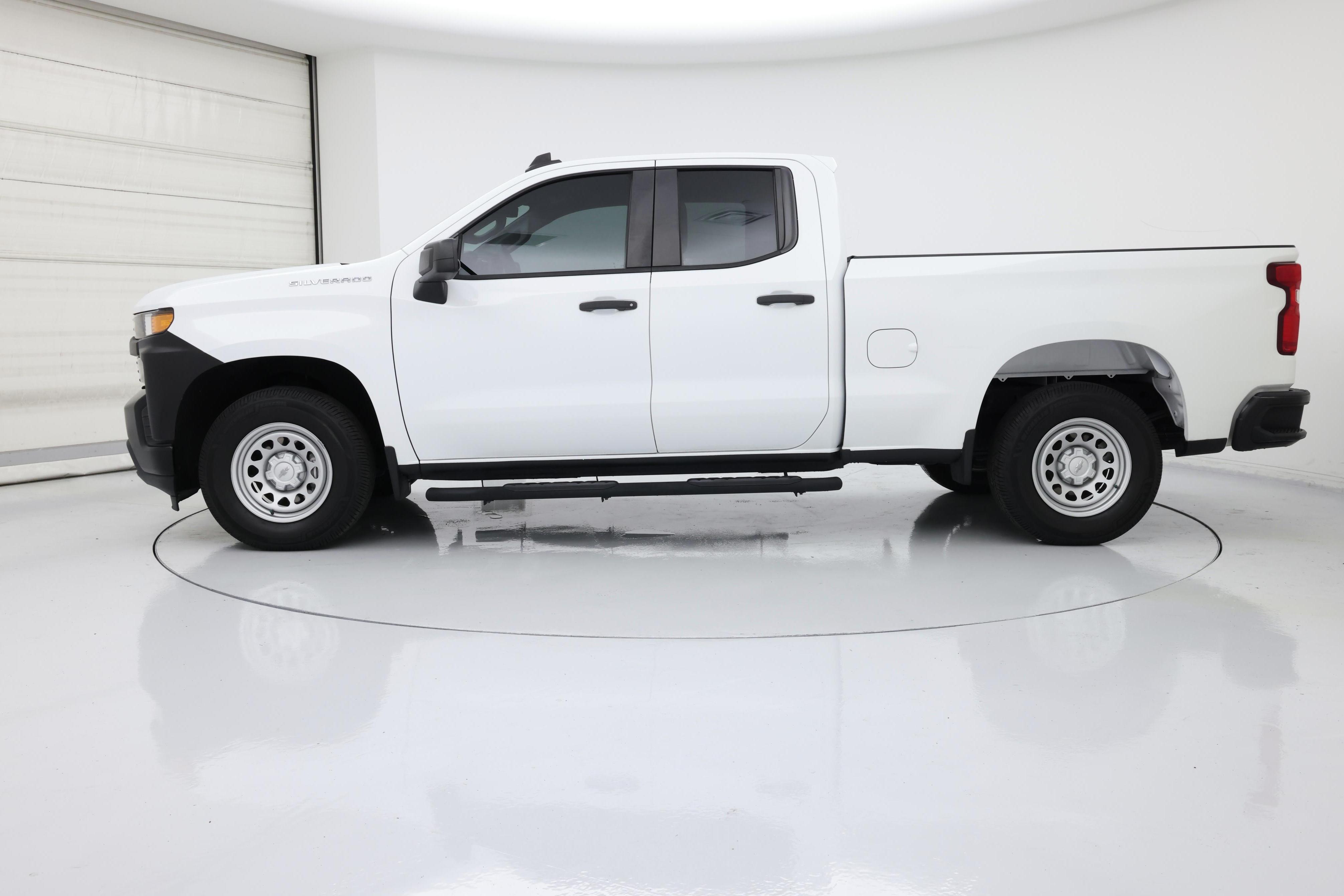 Thumbnail: 2019 Chevrolet Silverado 1500 - 3