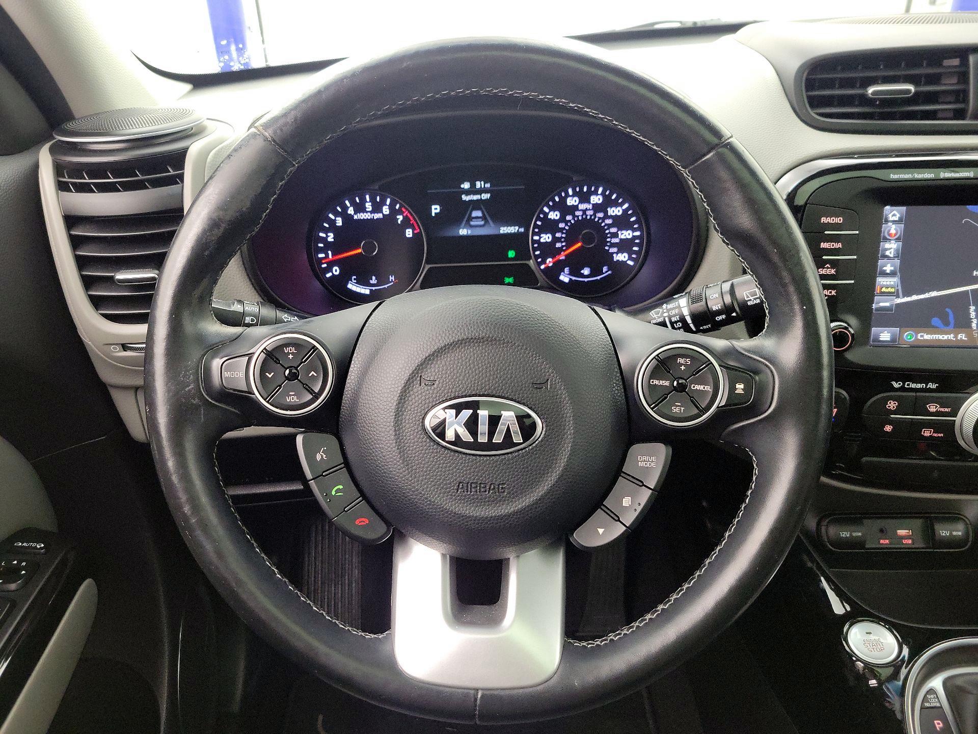 Thumbnail: 2019 Kia Soul - 10