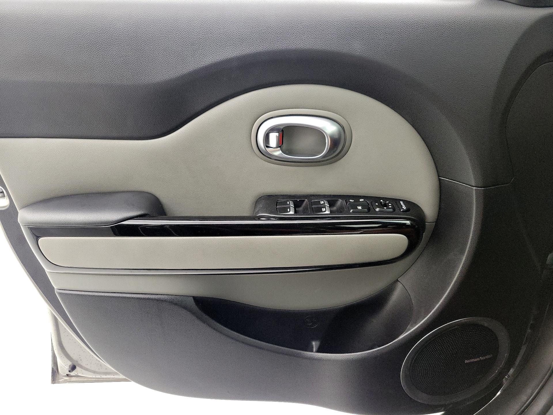 Thumbnail: 2019 Kia Soul - 12