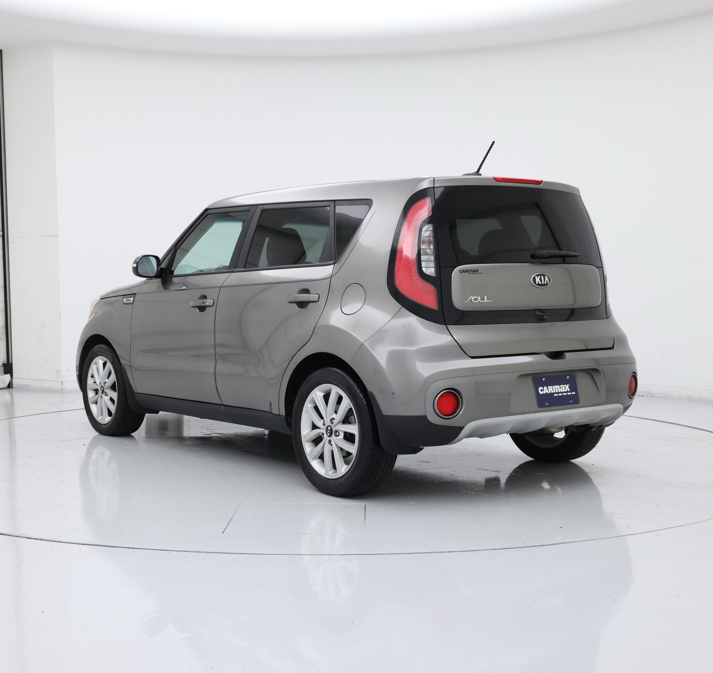 Thumbnail: 2019 Kia Soul - 2