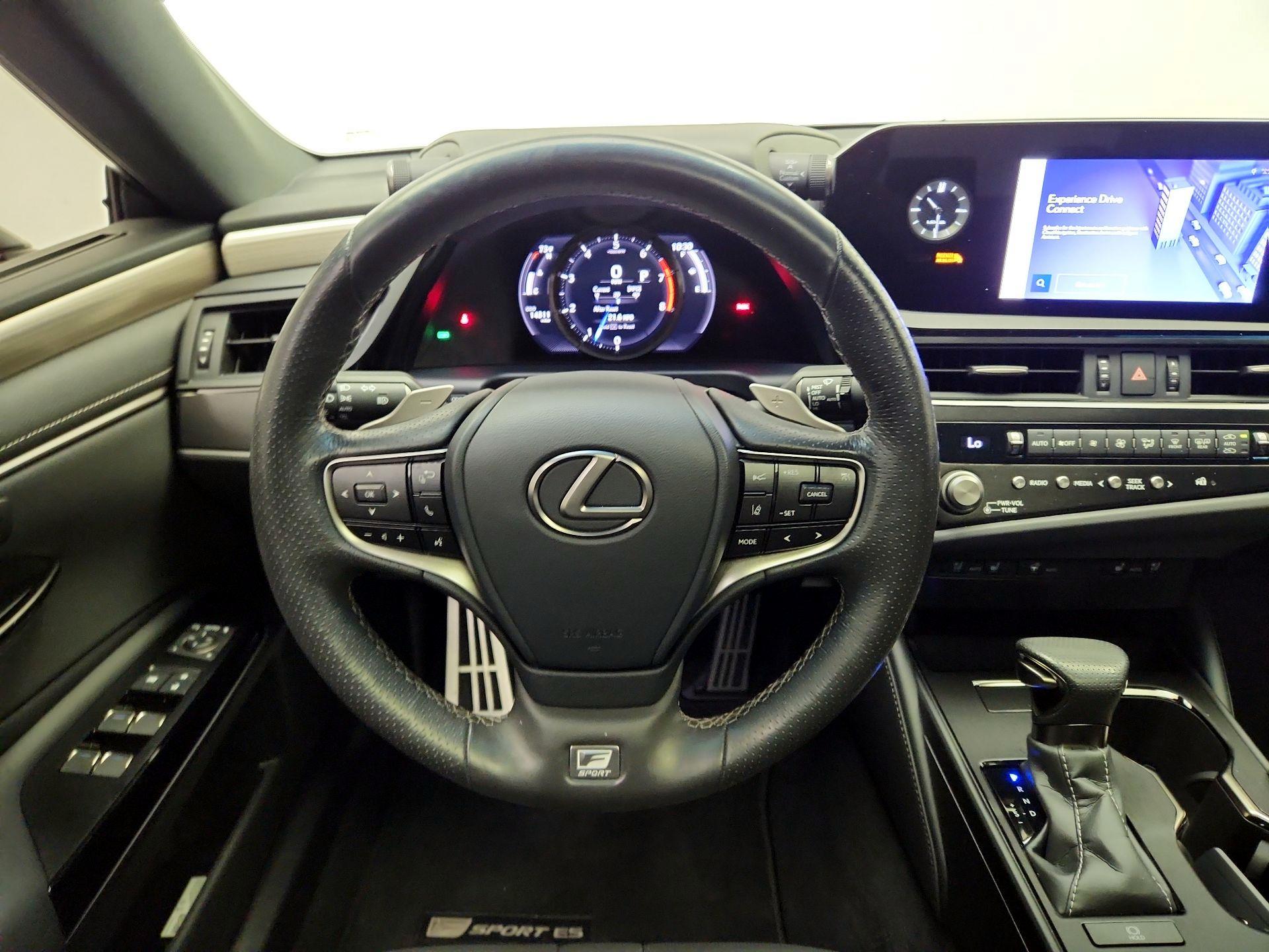 Thumbnail: 2024 Lexus ES - 10