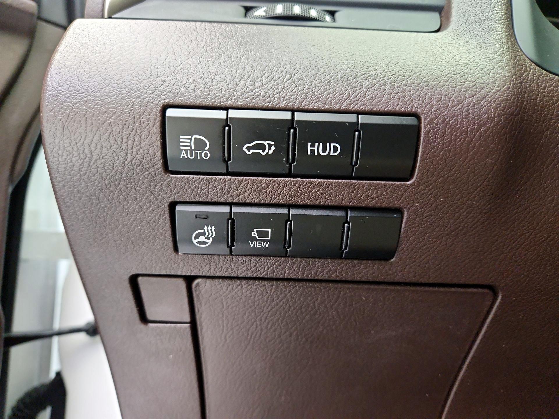 Thumbnail: 2020 Lexus RX - 13