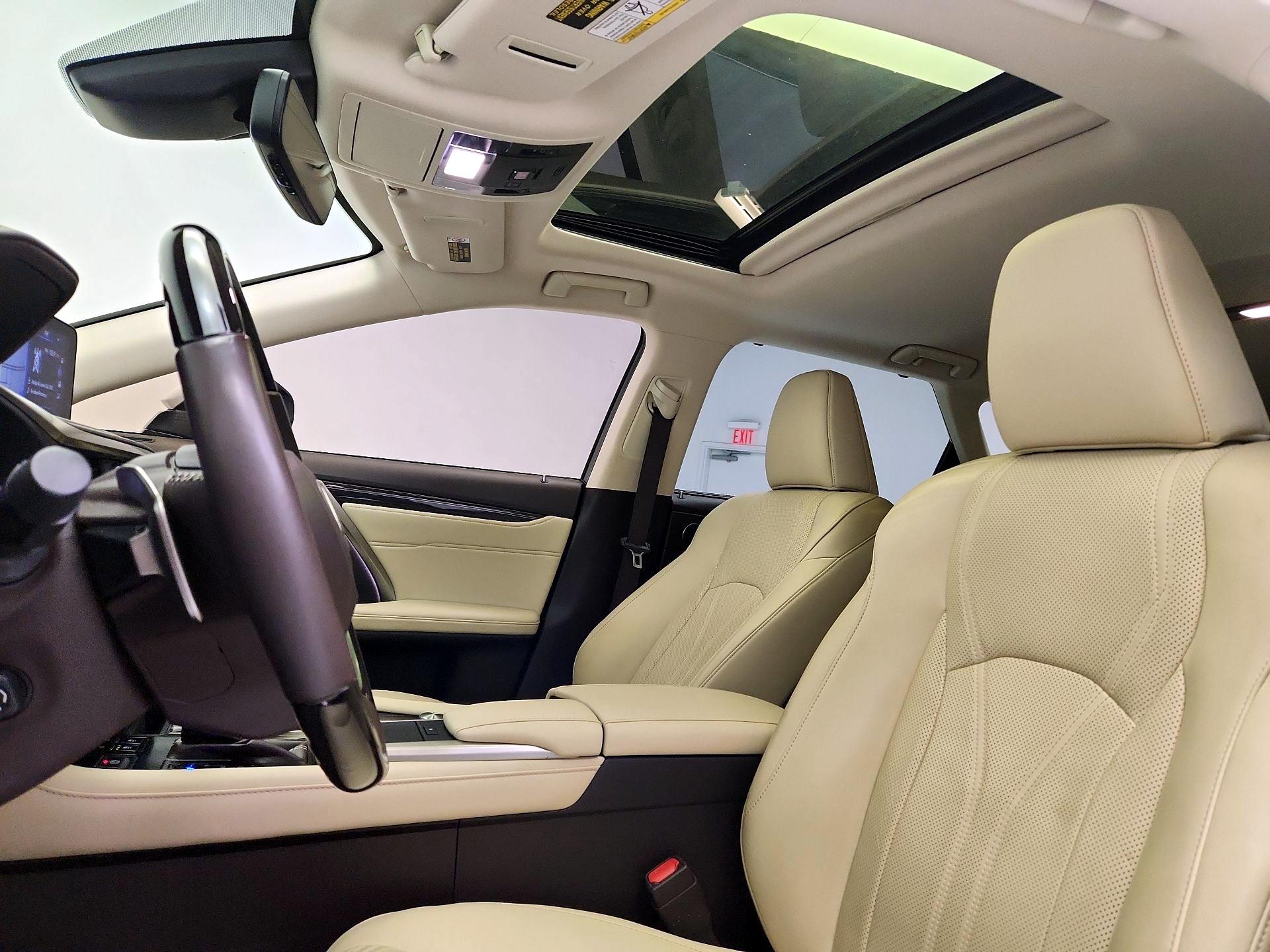 Thumbnail: 2020 Lexus RX - 20