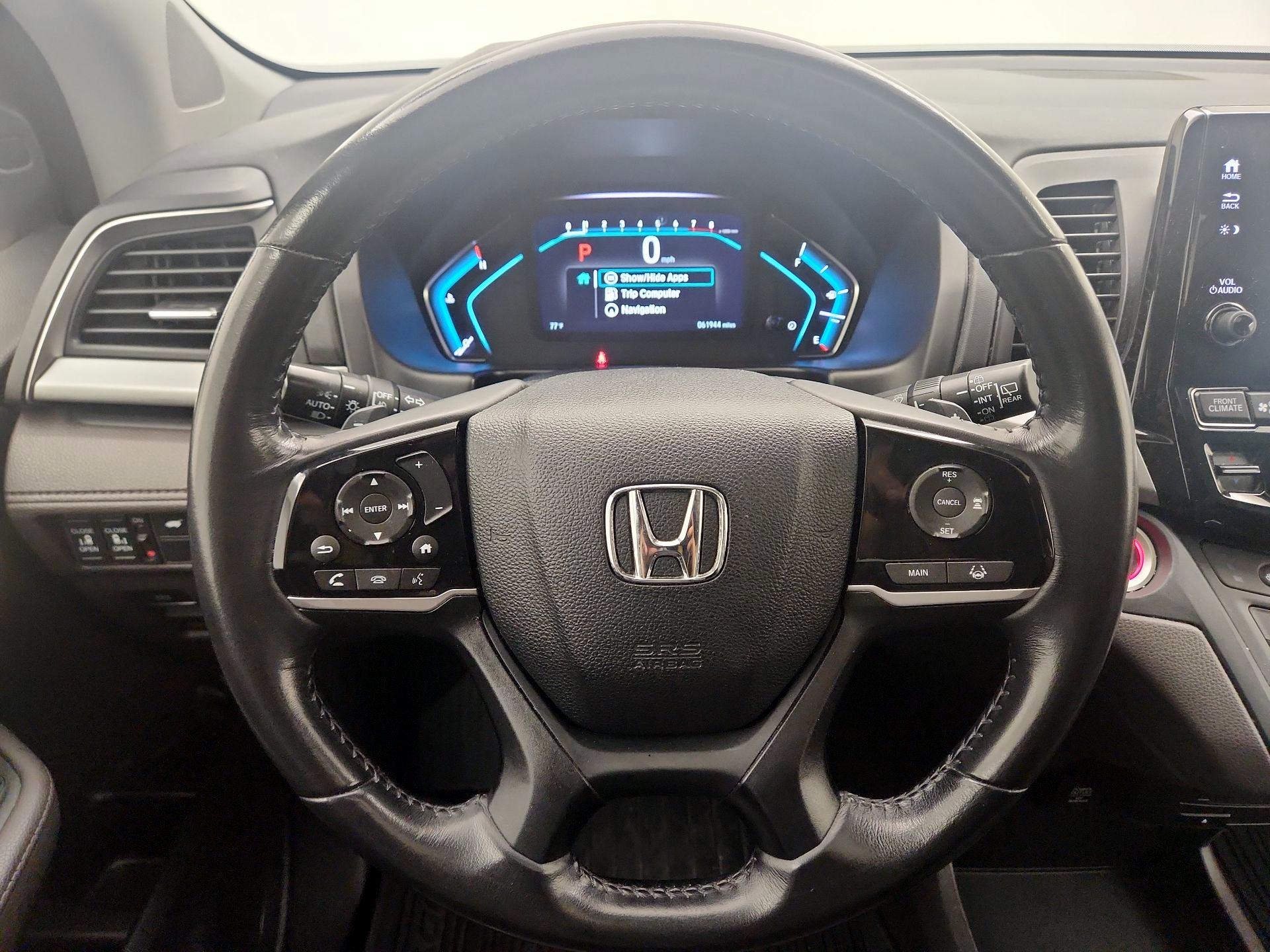 Thumbnail: 2018 Honda Odyssey - 10