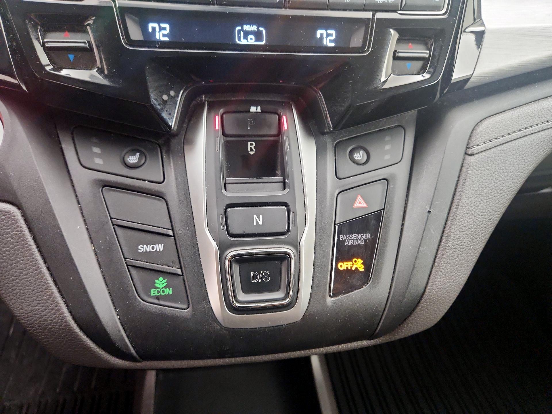 Thumbnail: 2018 Honda Odyssey - 18