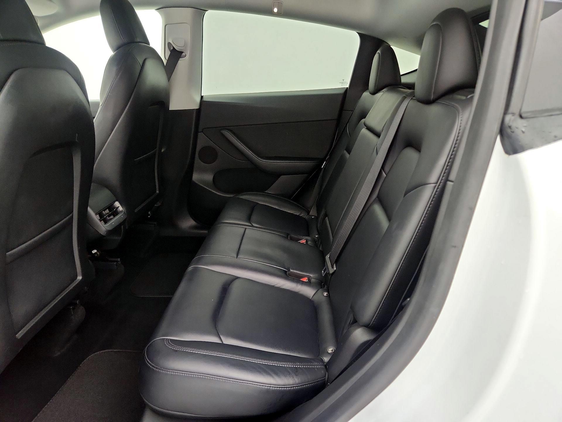 Thumbnail: 2022 Tesla Model Y - 19